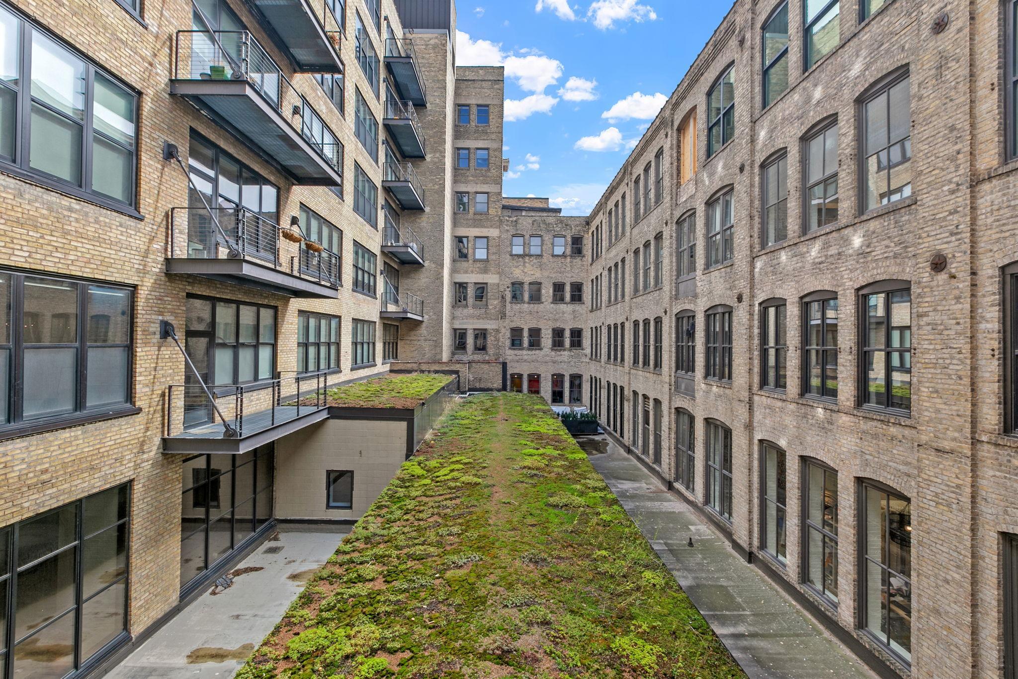 View of Residential at 290 Market Street #314, Minneapolis MN 55405, Minneapolis (35 of 40) - Mike Wilen | Minnesota Team Real Estate