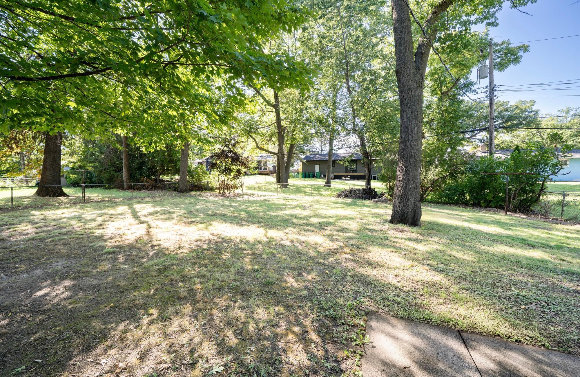 View of Residential at 2837 Matilda Street, Roseville MN 55113, Roseville (35 of 37) - Mike Wilen | Minnesota Team Real Estate