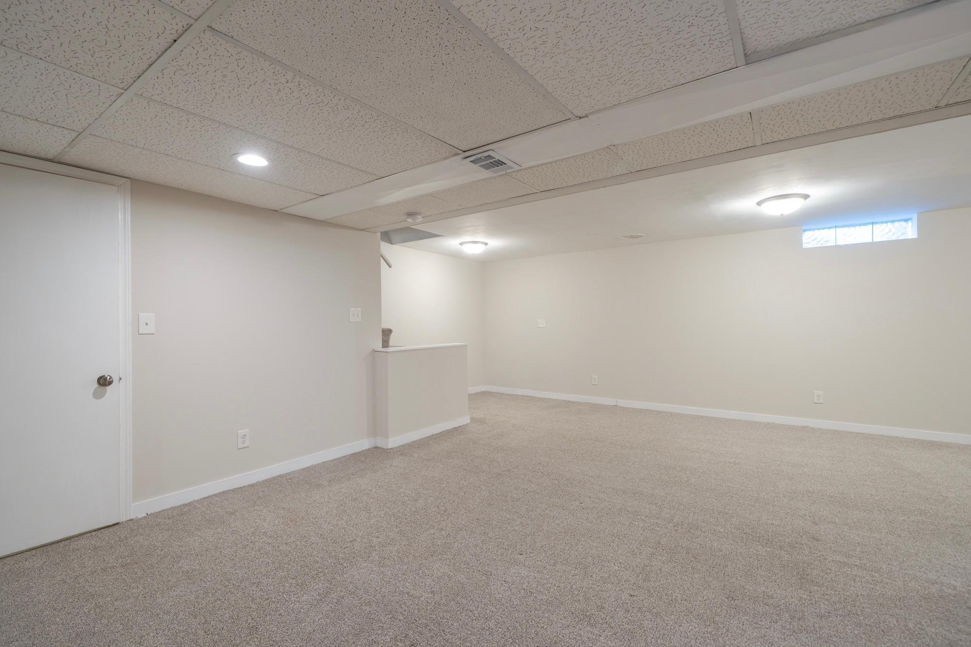 View of Residential at 2837 Matilda Street, Roseville MN 55113, Roseville (27 of 37) - Mike Wilen | Minnesota Team Real Estate