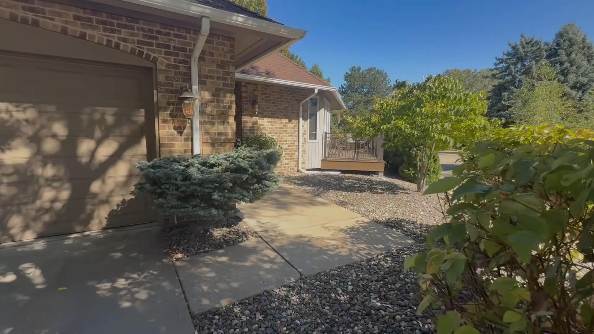 View of (TH) Side x Side at 2185 Ferris Lane, Roseville - Mike Wilen | Minnesota Team Real Estate
