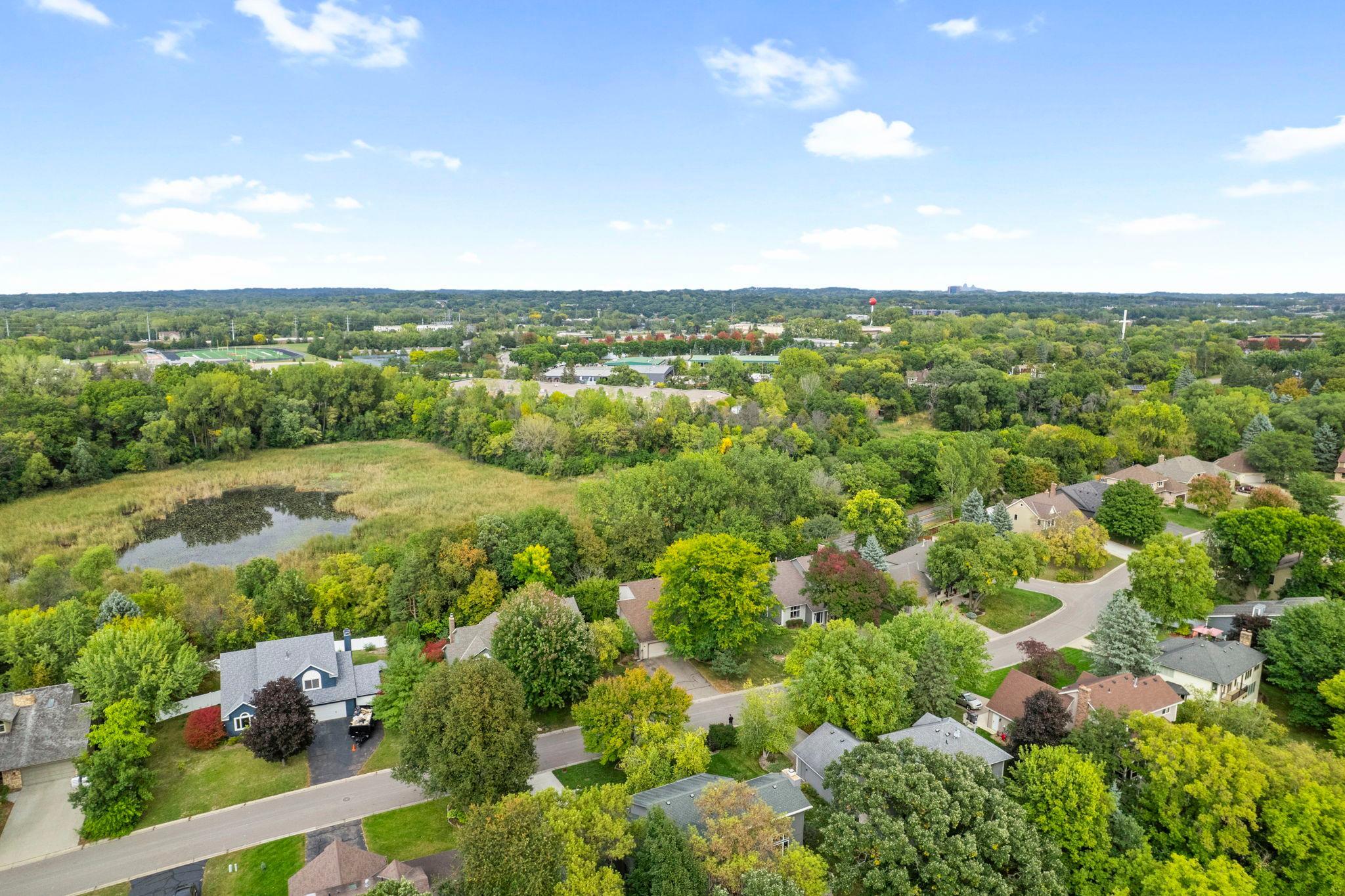 View of Residential at 15588 Canyon Ridge, Eden Prairie MN 55347, Eden Prairie (51 of 60) - Mike Wilen | Minnesota Team Real Estate