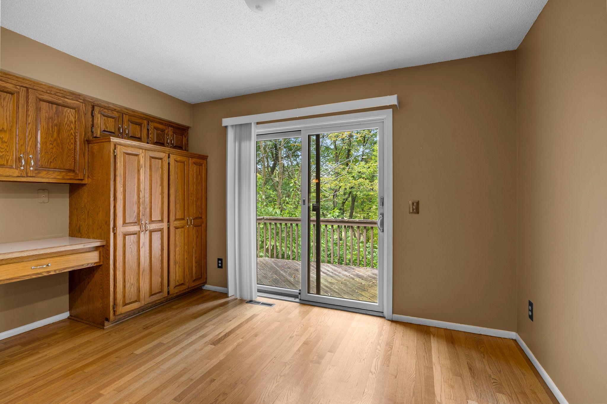 View of Residential at 15588 Canyon Ridge, Eden Prairie MN 55347, Eden Prairie (12 of 60) - Mike Wilen | Minnesota Team Real Estate