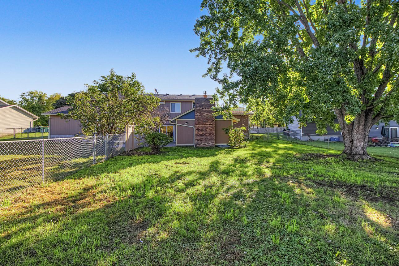 View of Residential Income at 1381 Easter Lane, Eagan MN 55123, Eagan (52 of 58) - Mike Wilen | Minnesota Team Real Estate