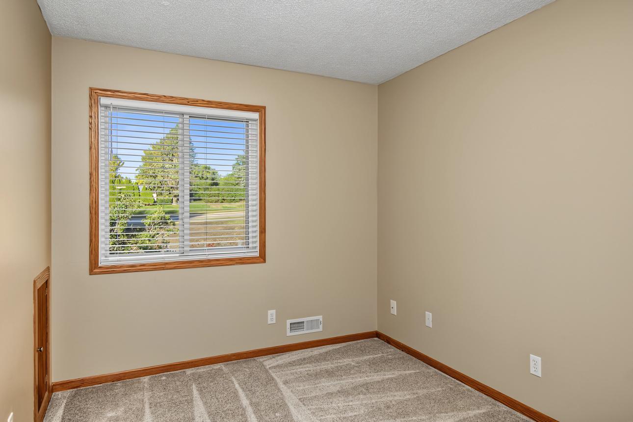 View of Residential Income at 1381 Easter Lane, Eagan MN 55123, Eagan (48 of 58) - Mike Wilen | Minnesota Team Real Estate