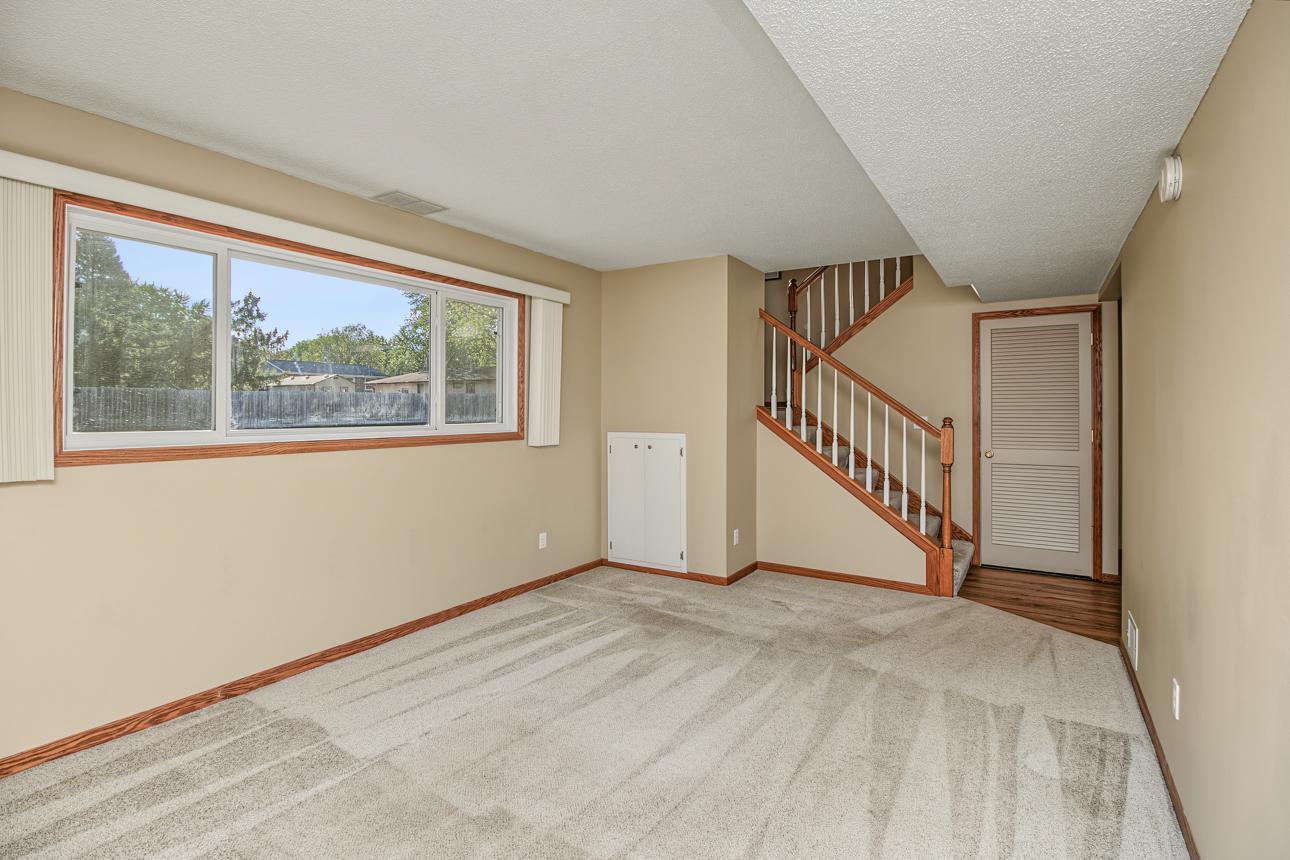View of Residential Income at 1381 Easter Lane, Eagan MN 55123, Eagan (37 of 58) - Mike Wilen | Minnesota Team Real Estate