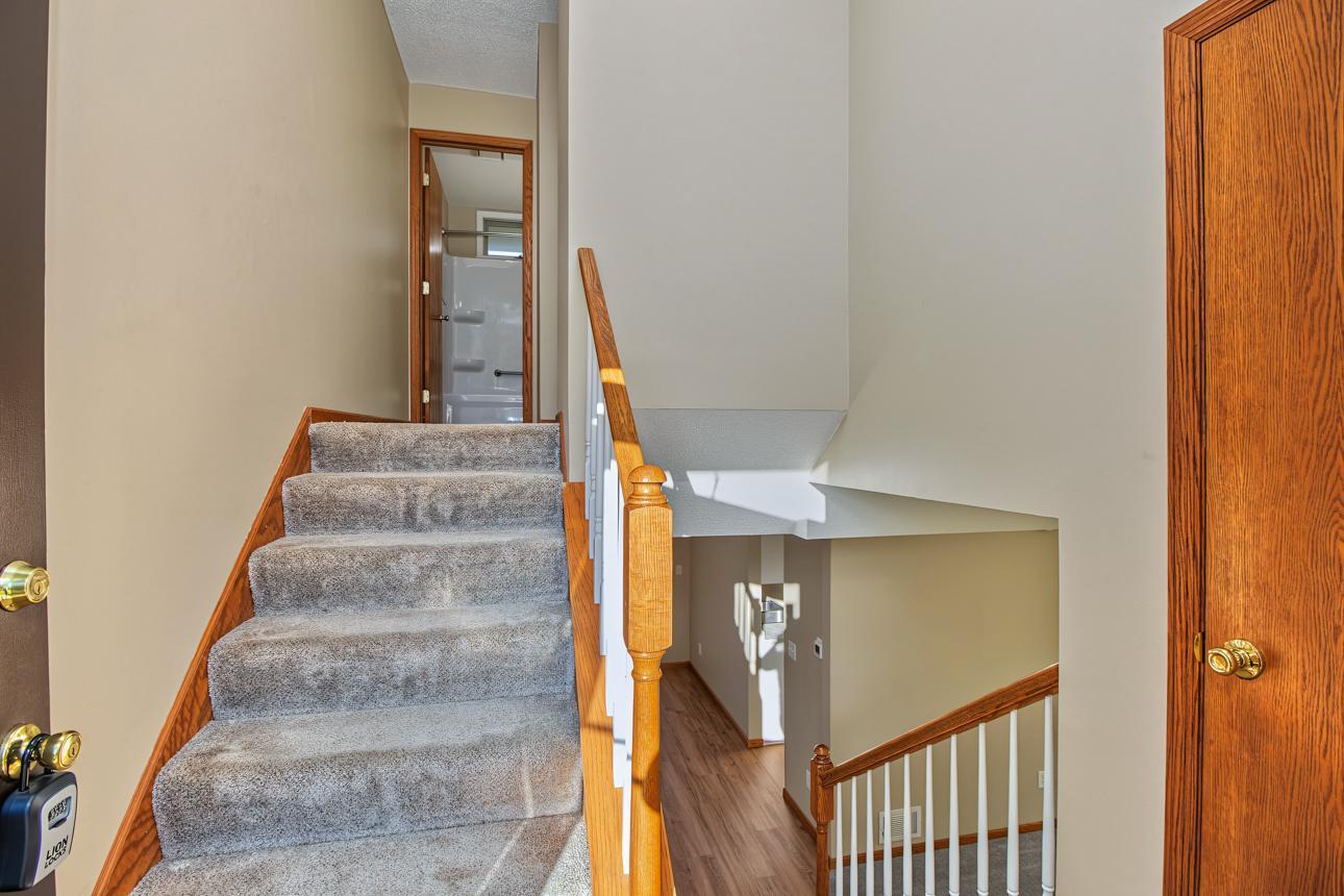 View of Residential Income at 1381 Easter Lane, Eagan MN 55123, Eagan (35 of 58) - Mike Wilen | Minnesota Team Real Estate