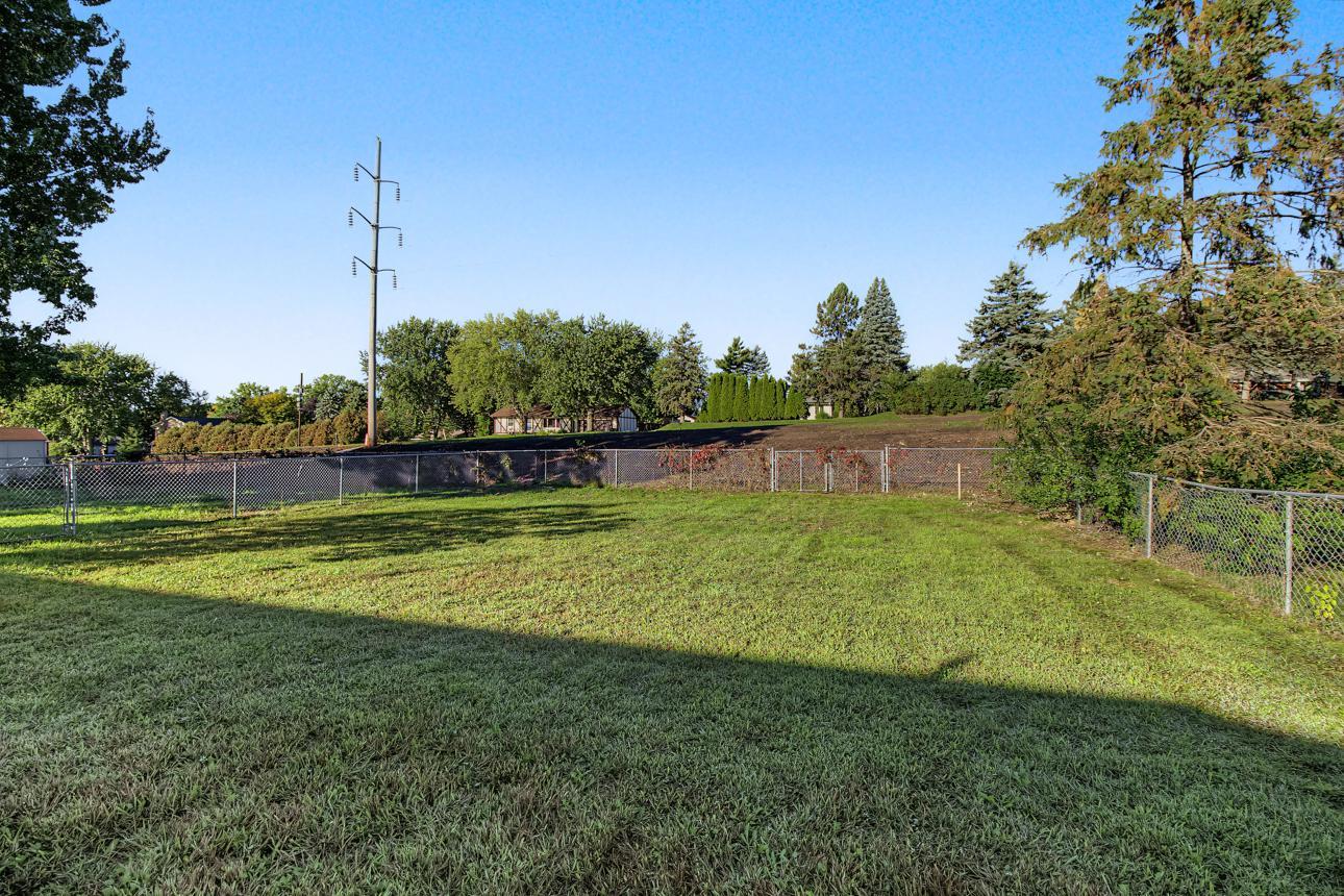 View of Residential Income at 1381 Easter Lane, Eagan MN 55123, Eagan (32 of 58) - Mike Wilen | Minnesota Team Real Estate