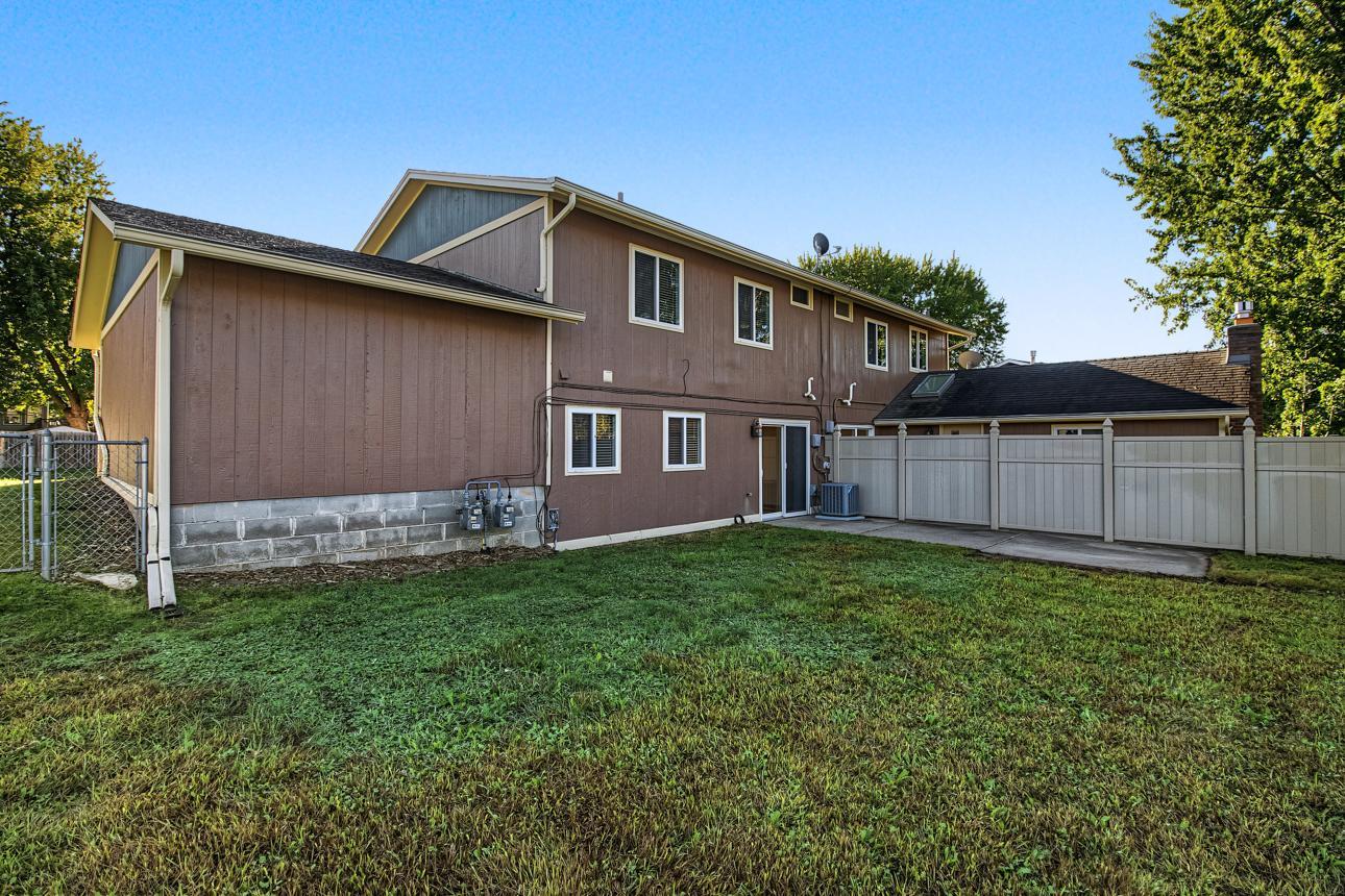View of Residential Income at 1381 Easter Lane, Eagan MN 55123, Eagan (31 of 58) - Mike Wilen | Minnesota Team Real Estate