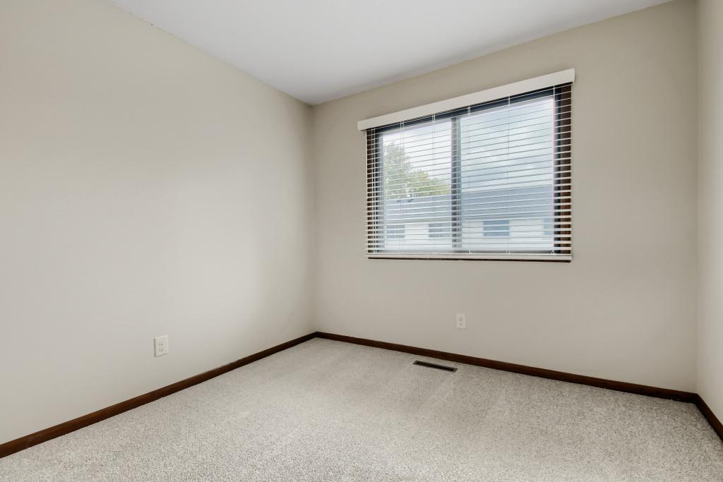 View of Residential at 5409 Pompano Drive, Minnetonka MN 55343, Minnetonka (21 of 26) - Mike Wilen | Minnesota Team Real Estate