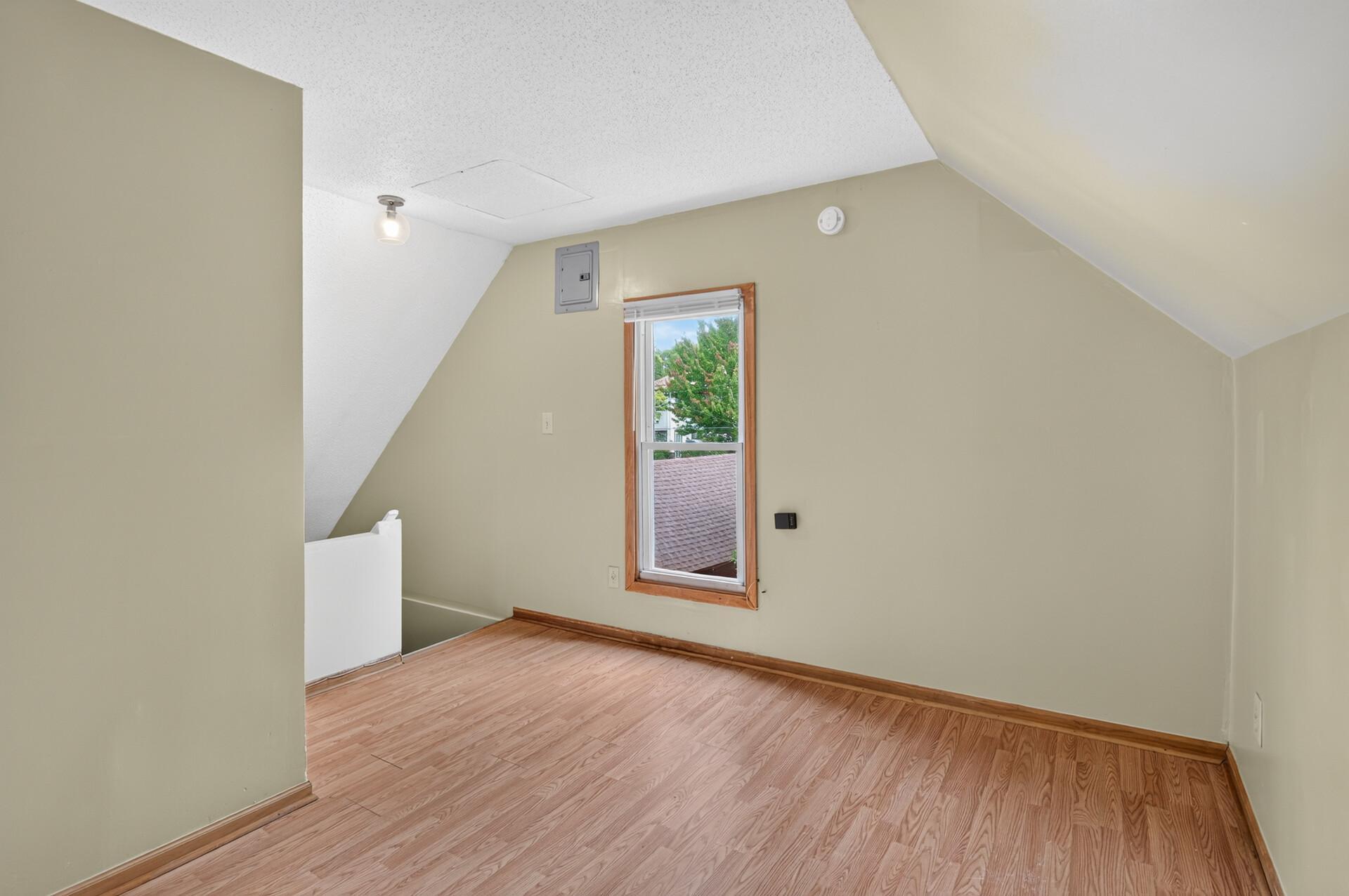 View of Residential Income at 2545 Fillmore Street, Minneapolis MN 55418, Minneapolis (33 of 51) - Mike Wilen | Minnesota Team Real Estate