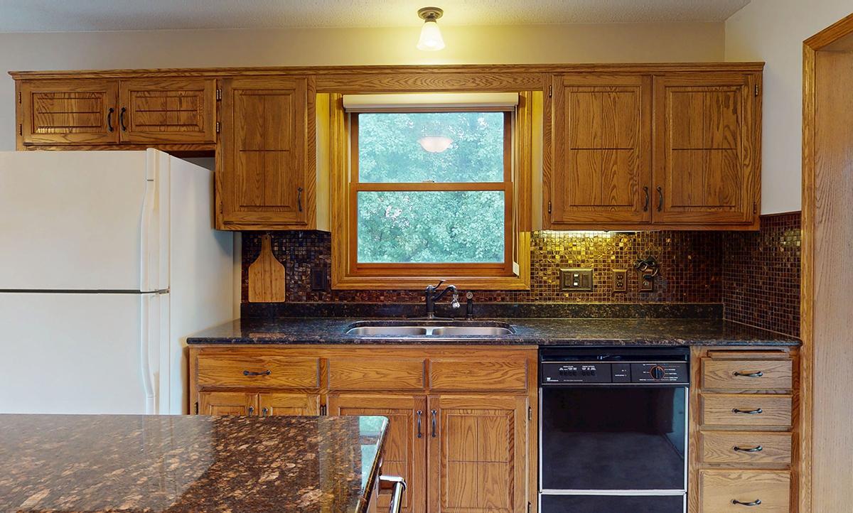 View of Residential at 1009 River Terrace Drive, Bloomington MN 55431, Bloomington (25 of 60) - Mike Wilen | Minnesota Team Real Estate