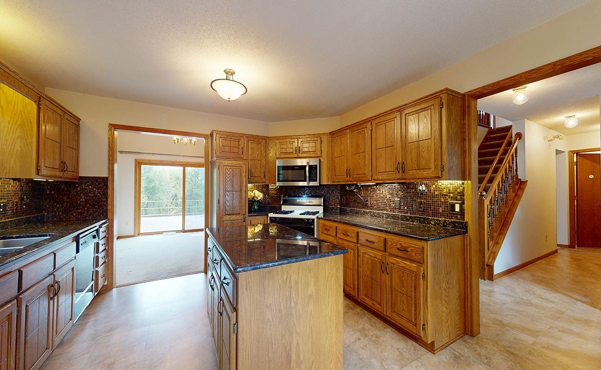 View of Residential at 1009 River Terrace Drive, Bloomington MN 55431, Bloomington (29 of 60) - Mike Wilen | Minnesota Team Real Estate