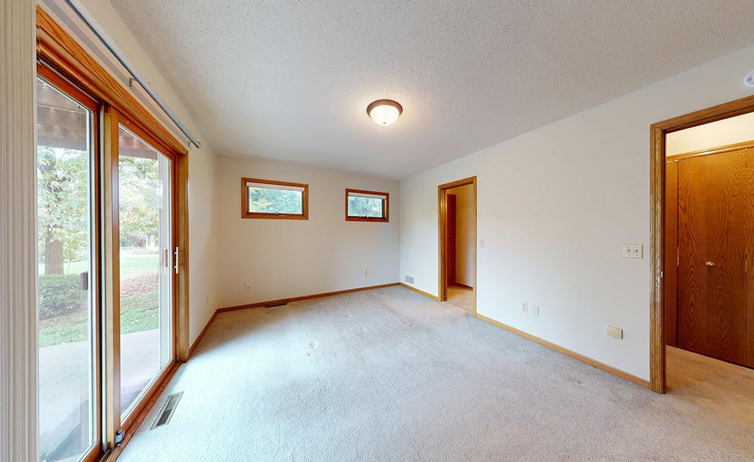 View of Residential at 1009 River Terrace Drive, Bloomington MN 55431, Bloomington (35 of 60) - Mike Wilen | Minnesota Team Real Estate