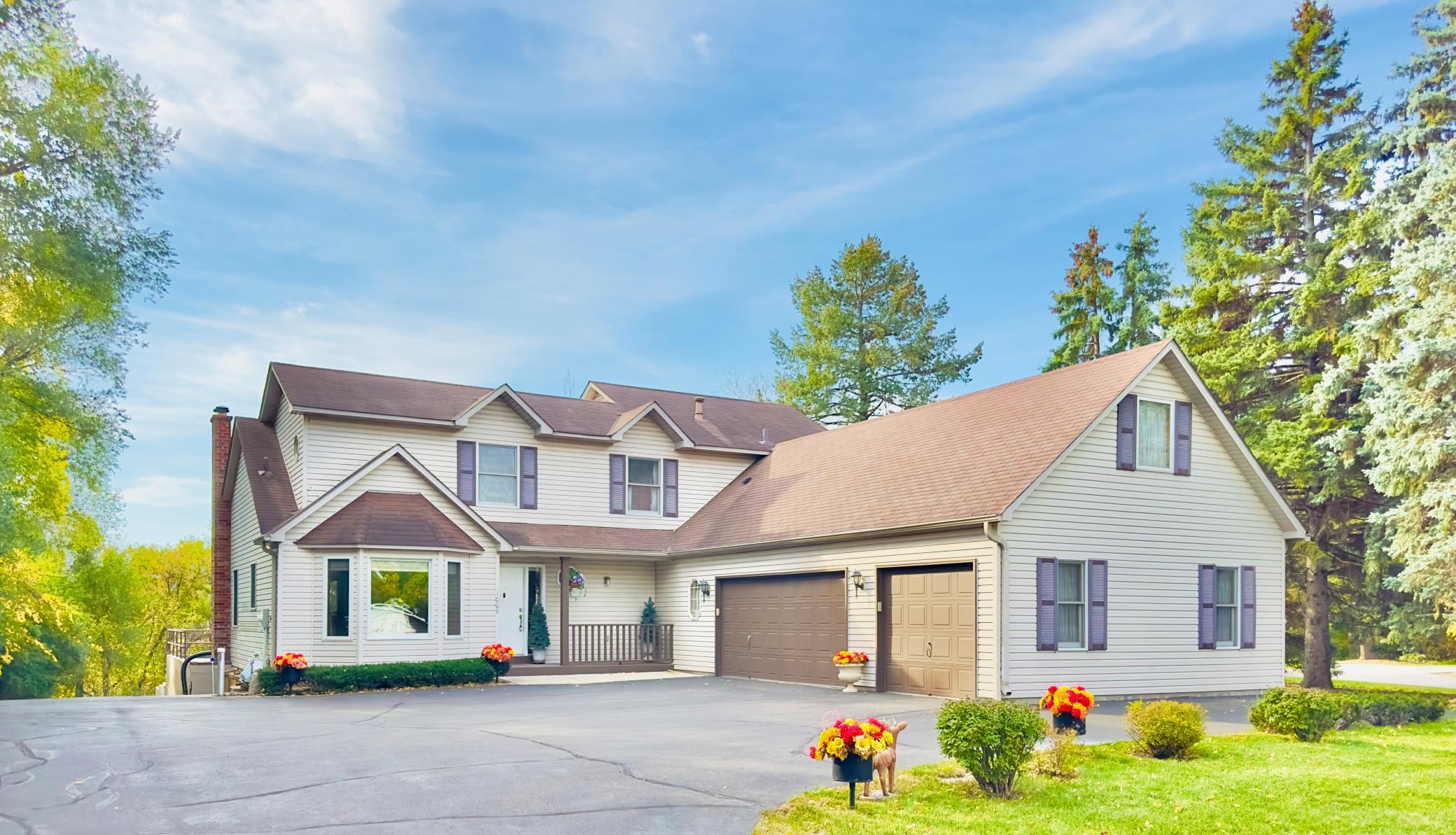 View of Single Family at 1009 River Terrace Drive, Bloomington - Mike Wilen | Minnesota Team Real Estate