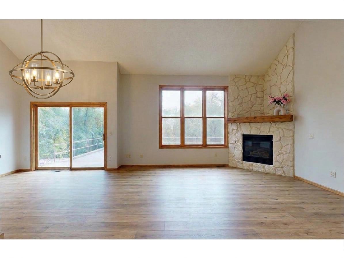View of Residential at 1009 River Terrace Drive, Bloomington MN 55431, Bloomington (15 of 63) - Mike Wilen | Minnesota Team Real Estate