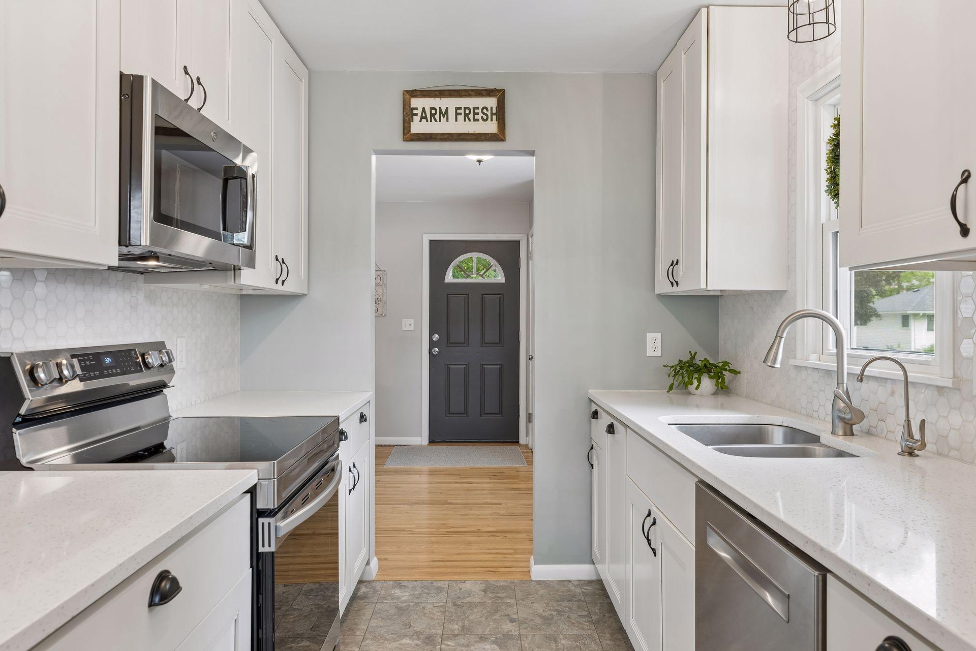 View of Residential at 2510 Oregon Avenue, Saint Louis Park MN 55426, Saint Louis Park (10 of 56) - Mike Wilen | Minnesota Team Real Estate