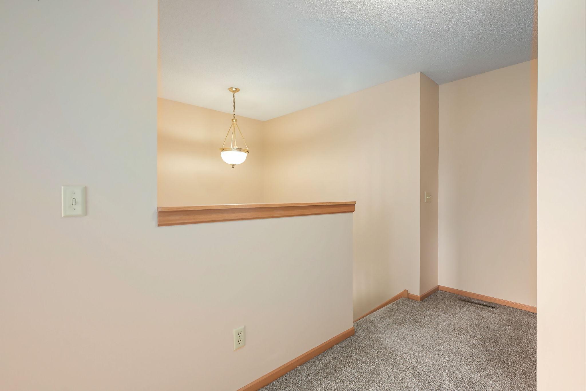 View of Residential at 450 Hickory Lane, Oakdale MN 55128, Oakdale (13 of 21) - Mike Wilen | Minnesota Team Real Estate
