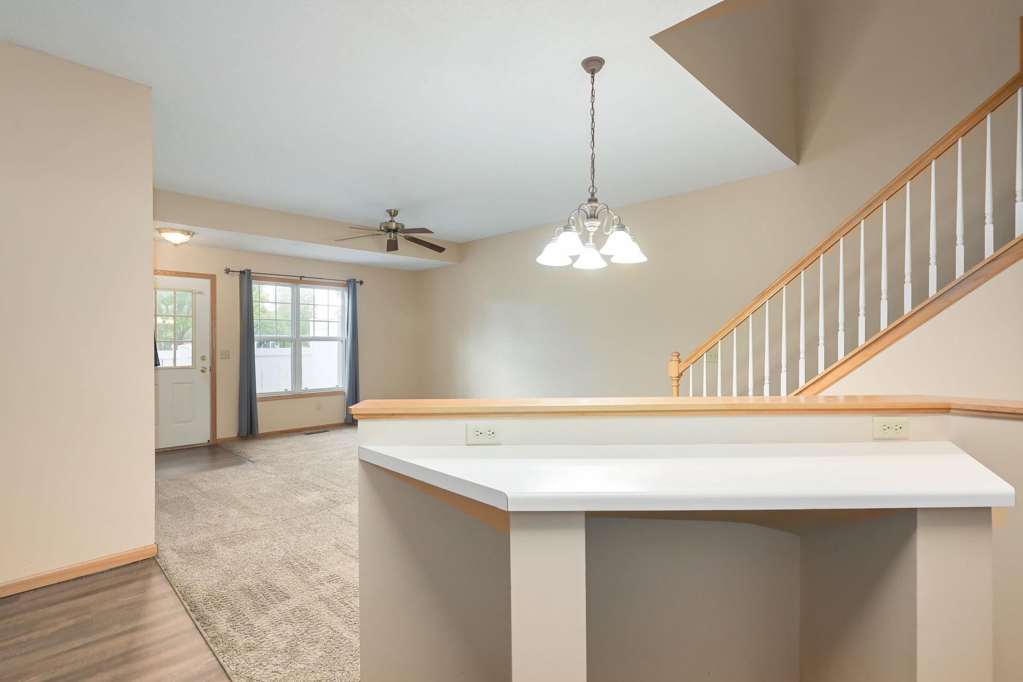 View of Residential at 450 Hickory Lane, Oakdale MN 55128, Oakdale (11 of 21) - Mike Wilen | Minnesota Team Real Estate