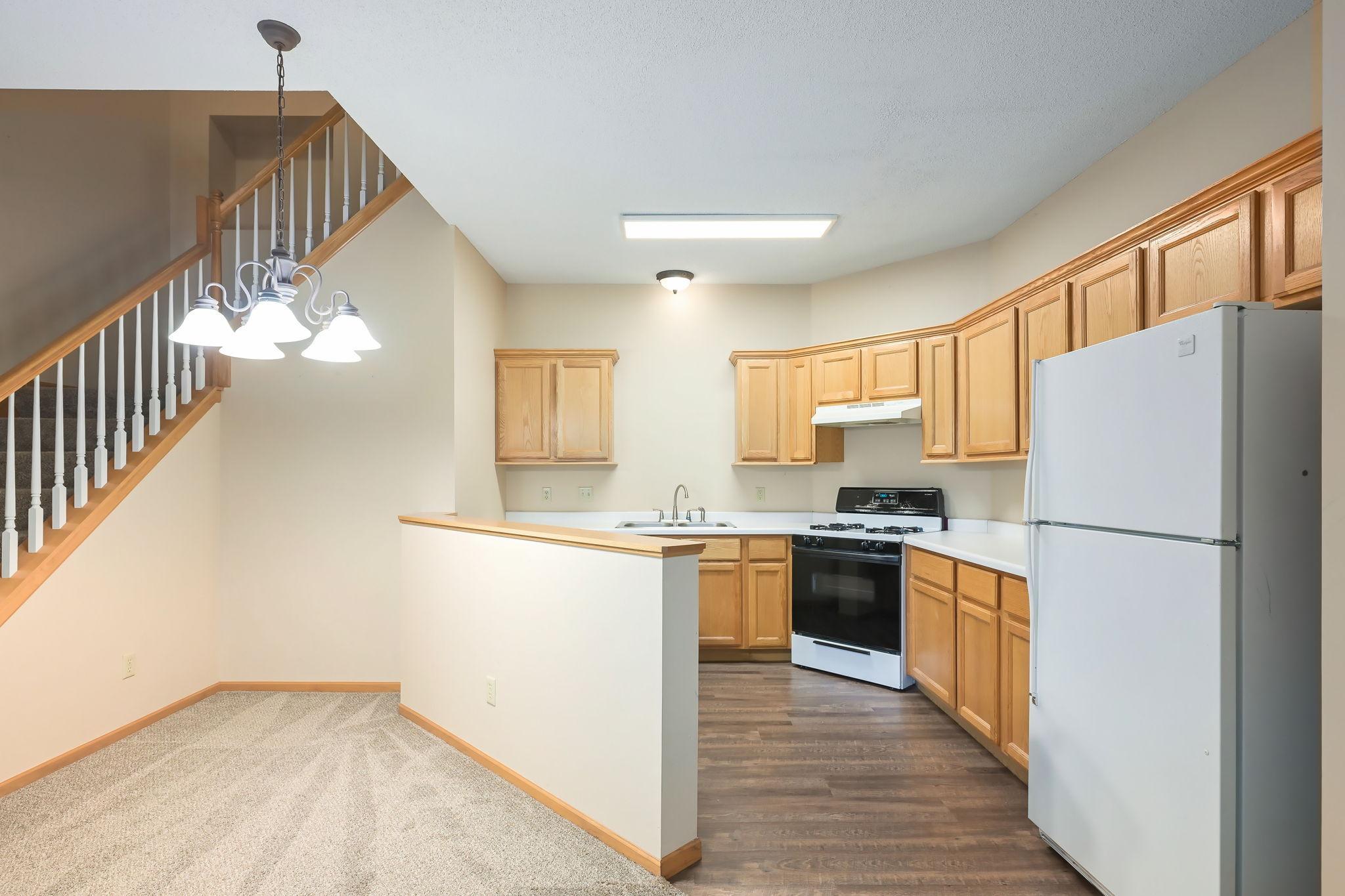 View of Residential at 450 Hickory Lane, Oakdale MN 55128, Oakdale (9 of 21) - Mike Wilen | Minnesota Team Real Estate