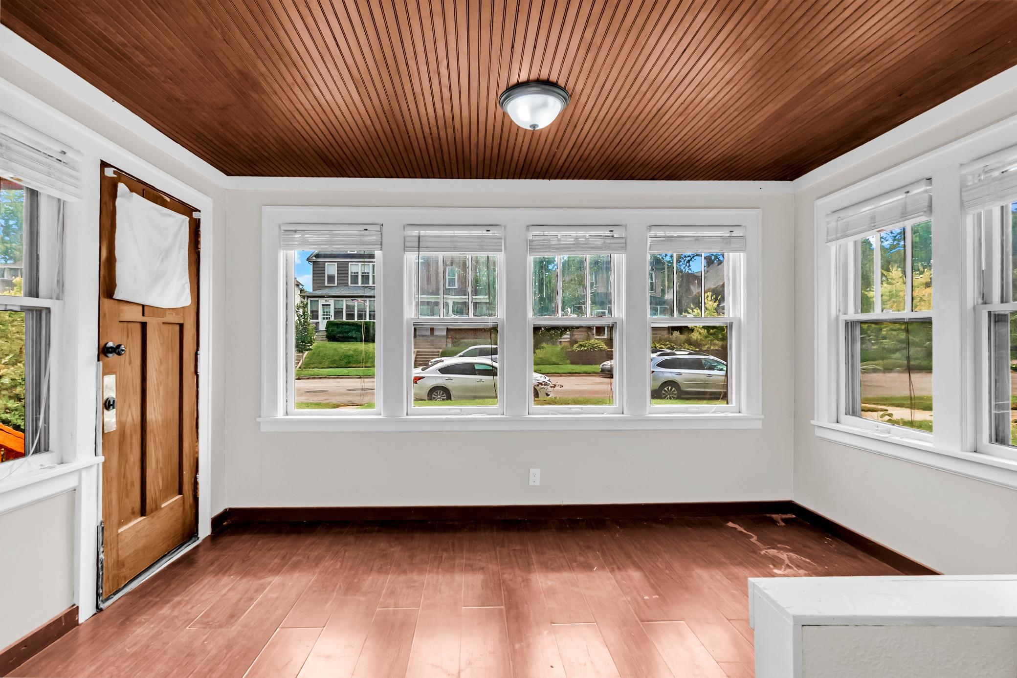 View of Residential at 749 Geranium Avenue, Saint Paul MN 55106, Saint Paul (11 of 38) - Mike Wilen | Minnesota Team Real Estate