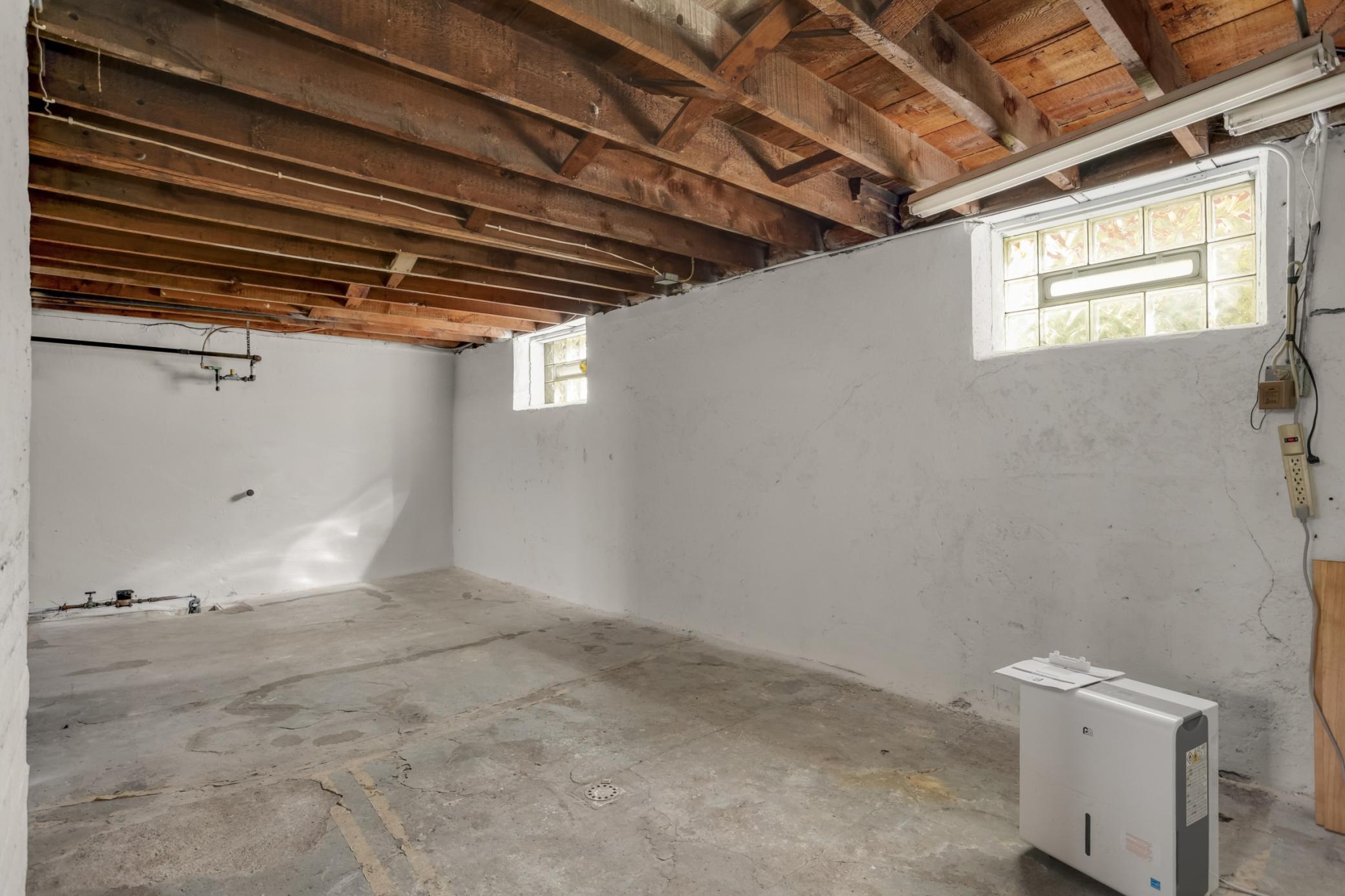 View of Residential at 207 34th Street, Minneapolis MN 55408, Minneapolis (36 of 56) - Mike Wilen | Minnesota Team Real Estate