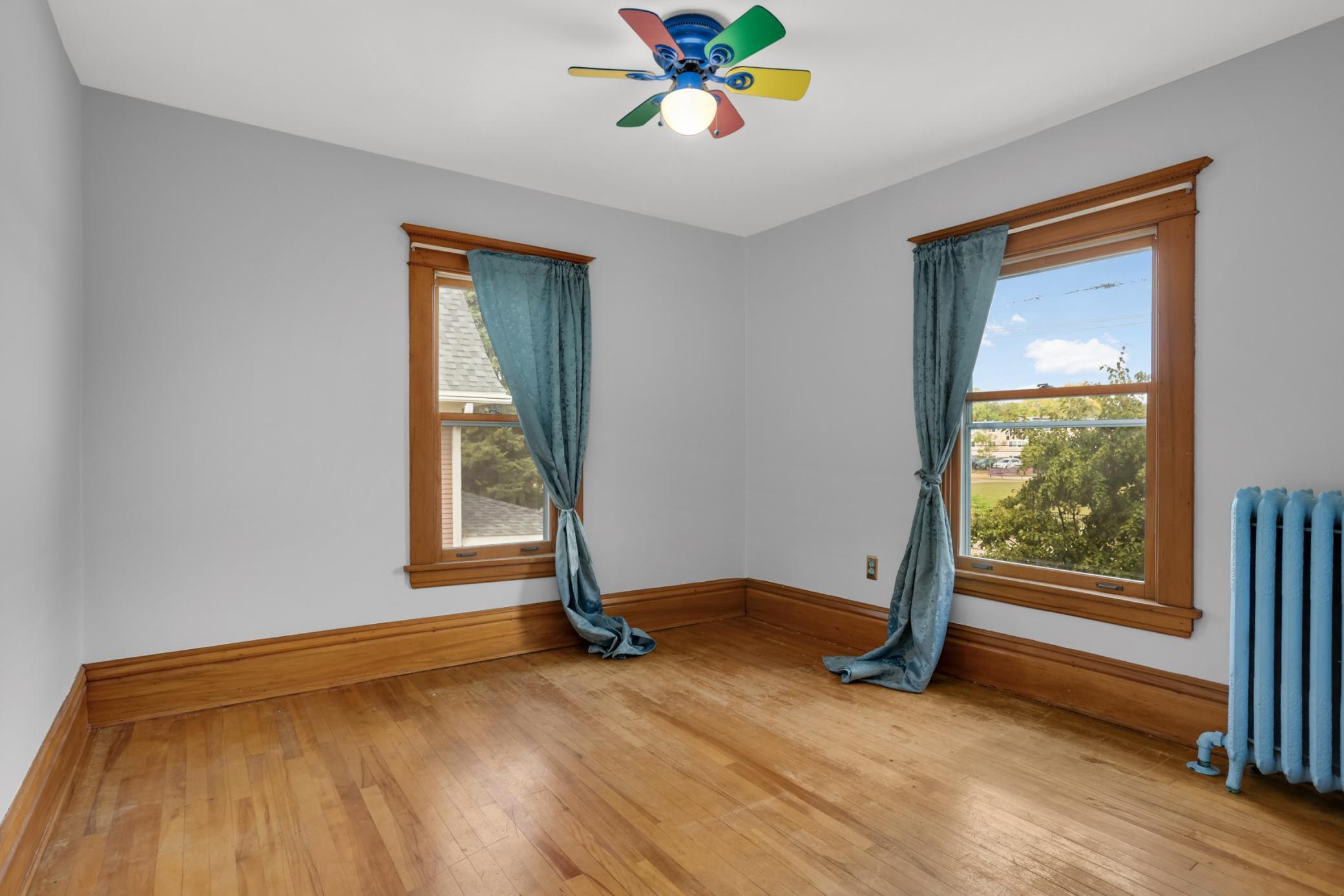 View of Residential at 207 34th Street, Minneapolis MN 55408, Minneapolis (21 of 56) - Mike Wilen | Minnesota Team Real Estate