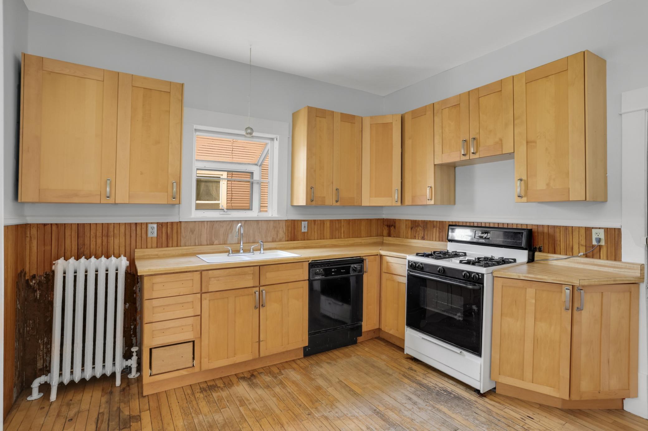 View of Residential at 207 34th Street, Minneapolis MN 55408, Minneapolis (17 of 56) - Mike Wilen | Minnesota Team Real Estate