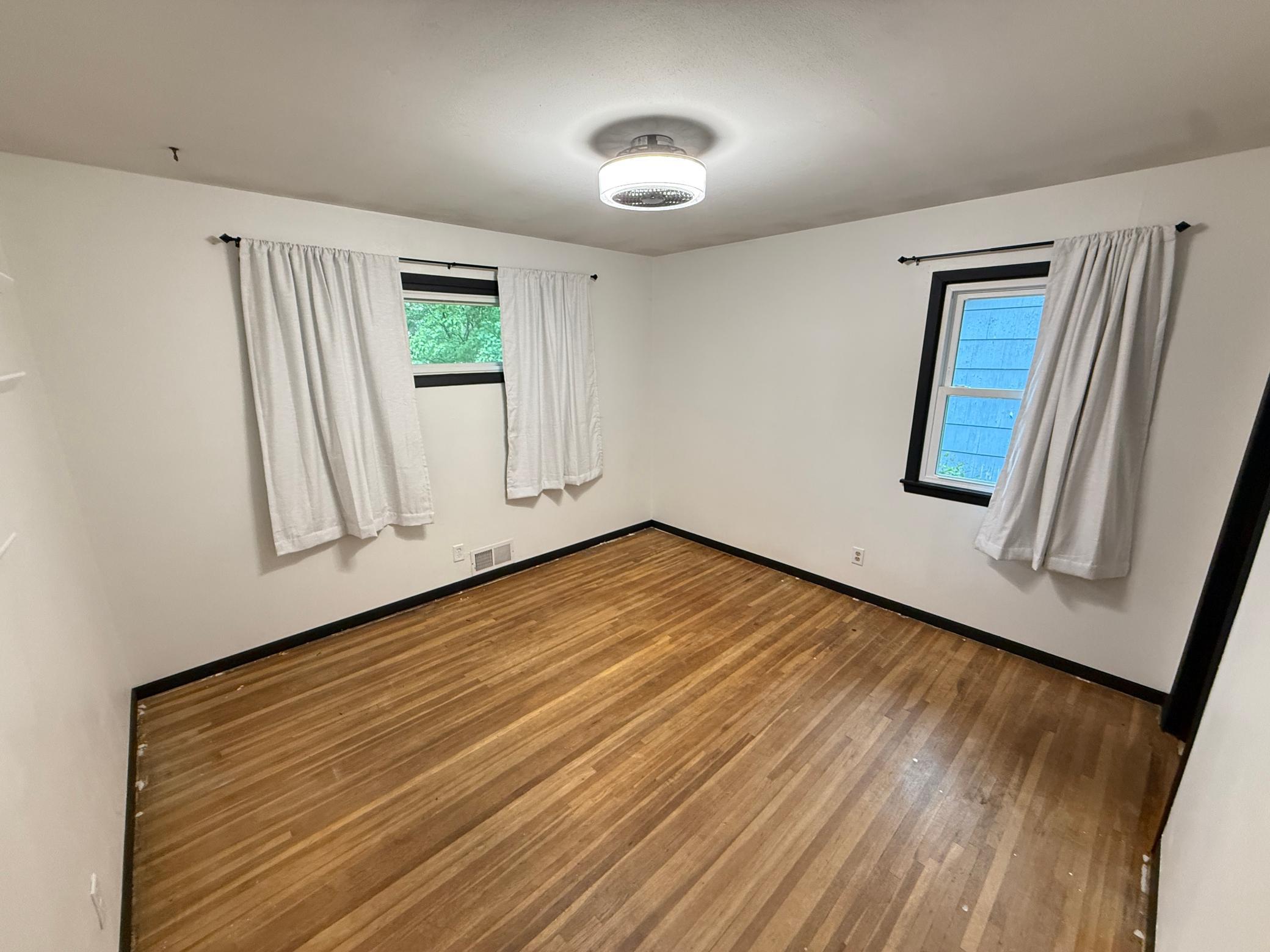 View of Residential at 814 Meyer Street, Maplewood MN 55119, Maplewood (14 of 25) - Mike Wilen | Minnesota Team Real Estate