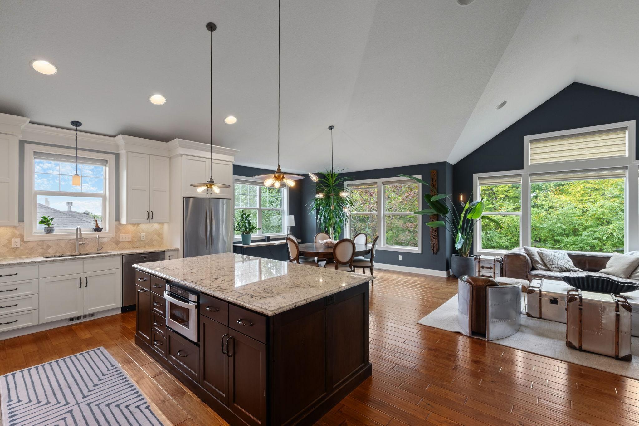 View of Residential at 6292 Montee Drive, Eden Prairie MN 55344, Eden Prairie (7 of 47) - Mike Wilen | Minnesota Team Real Estate