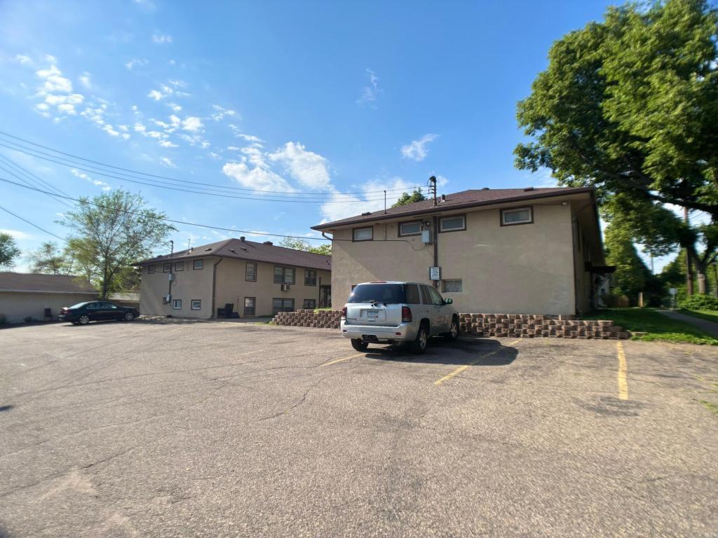 View of Commercial Sale at 330 Magnolia Avenue, Saint Paul MN 55130, Saint Paul (6 of 23) - Mike Wilen | Minnesota Team Real Estate