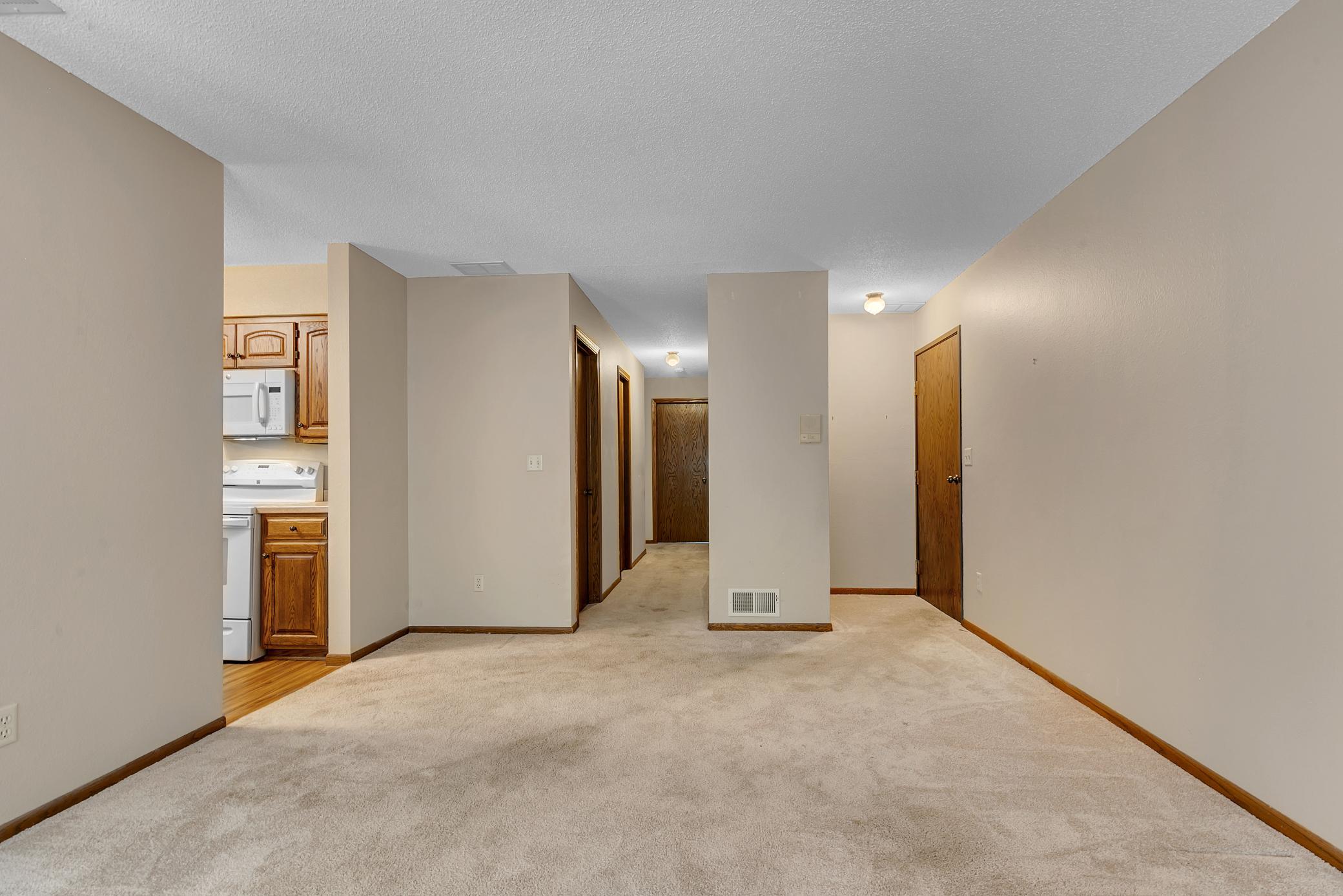 View of Residential at 1582 14th Street, Saint Cloud MN 56304, Saint Cloud (10 of 23) - Mike Wilen | Minnesota Team Real Estate