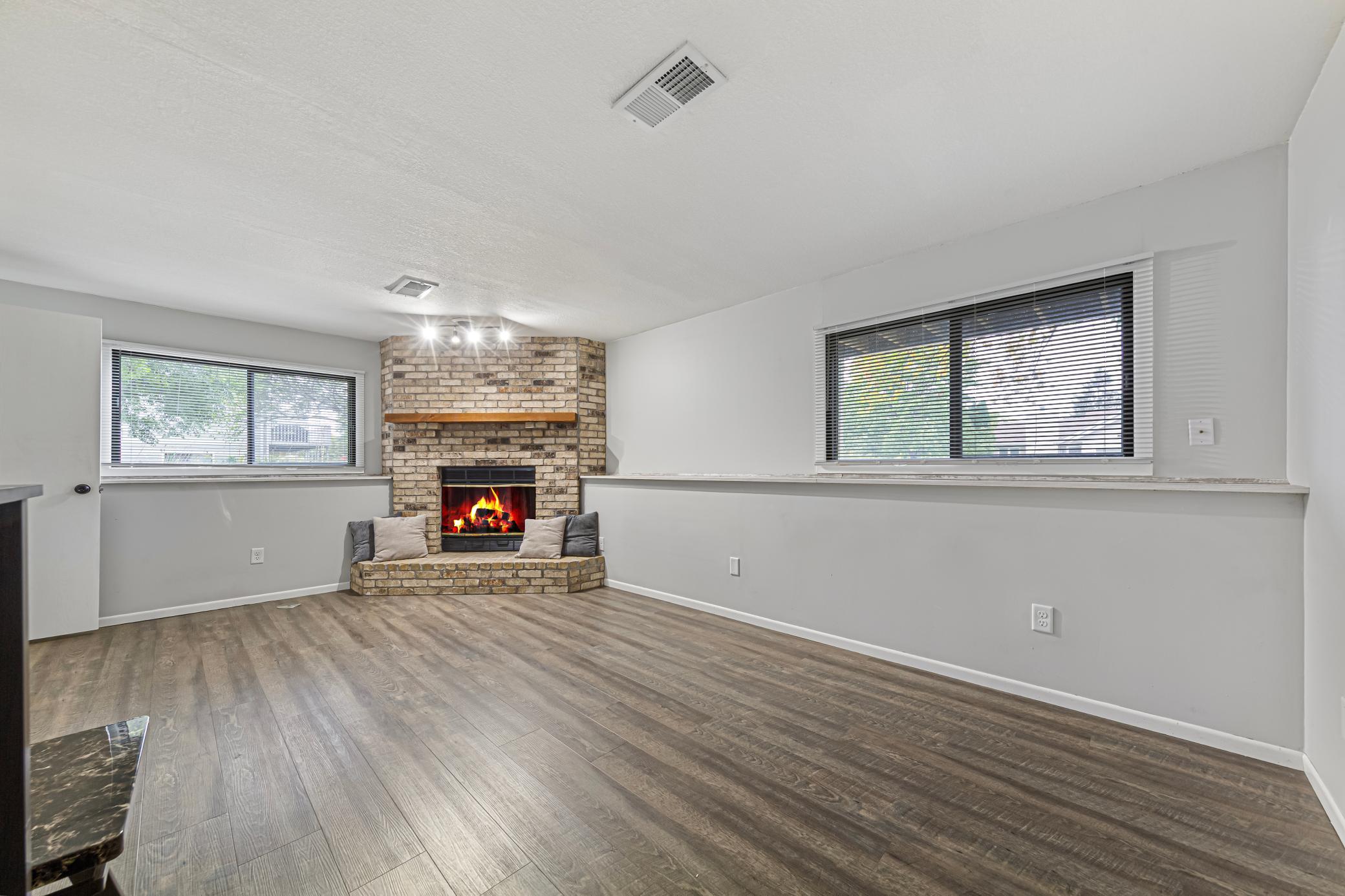 View of Residential at 15552 Claret Avenue, Rosemount MN 55068, Rosemount (21 of 25) - Mike Wilen | Minnesota Team Real Estate