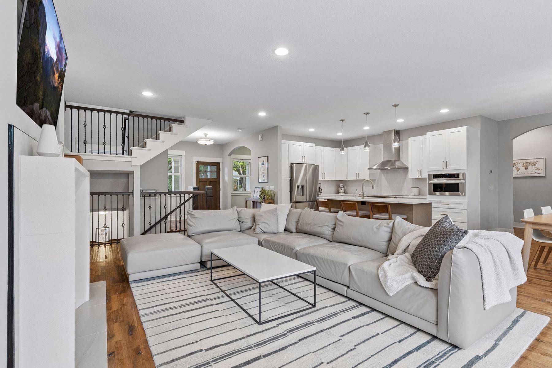 View of Residential at 4716 Fairhills Road, Minnetonka MN 55345, Minnetonka (14 of 79) - Mike Wilen | Minnesota Team Real Estate