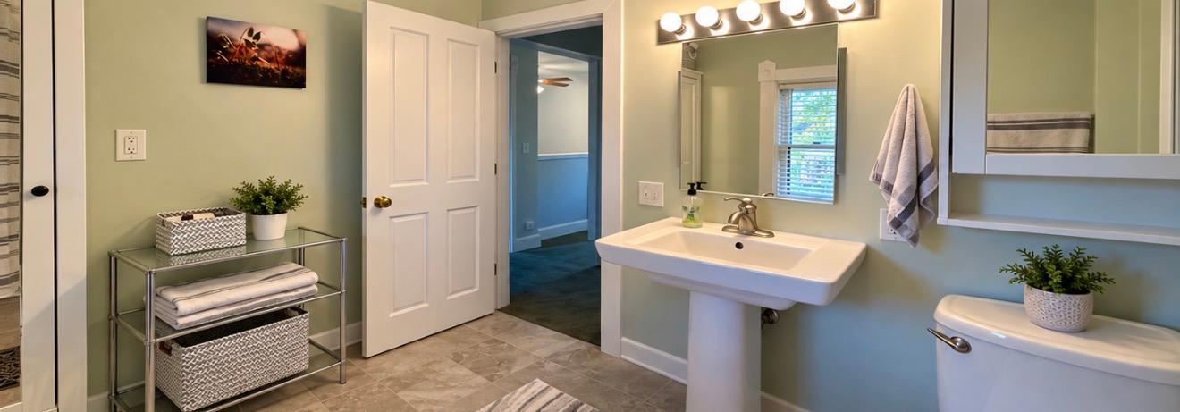 View of Residential at 612 5th Street, Minneapolis MN 55414, Minneapolis (11 of 16) - Mike Wilen | Minnesota Team Real Estate