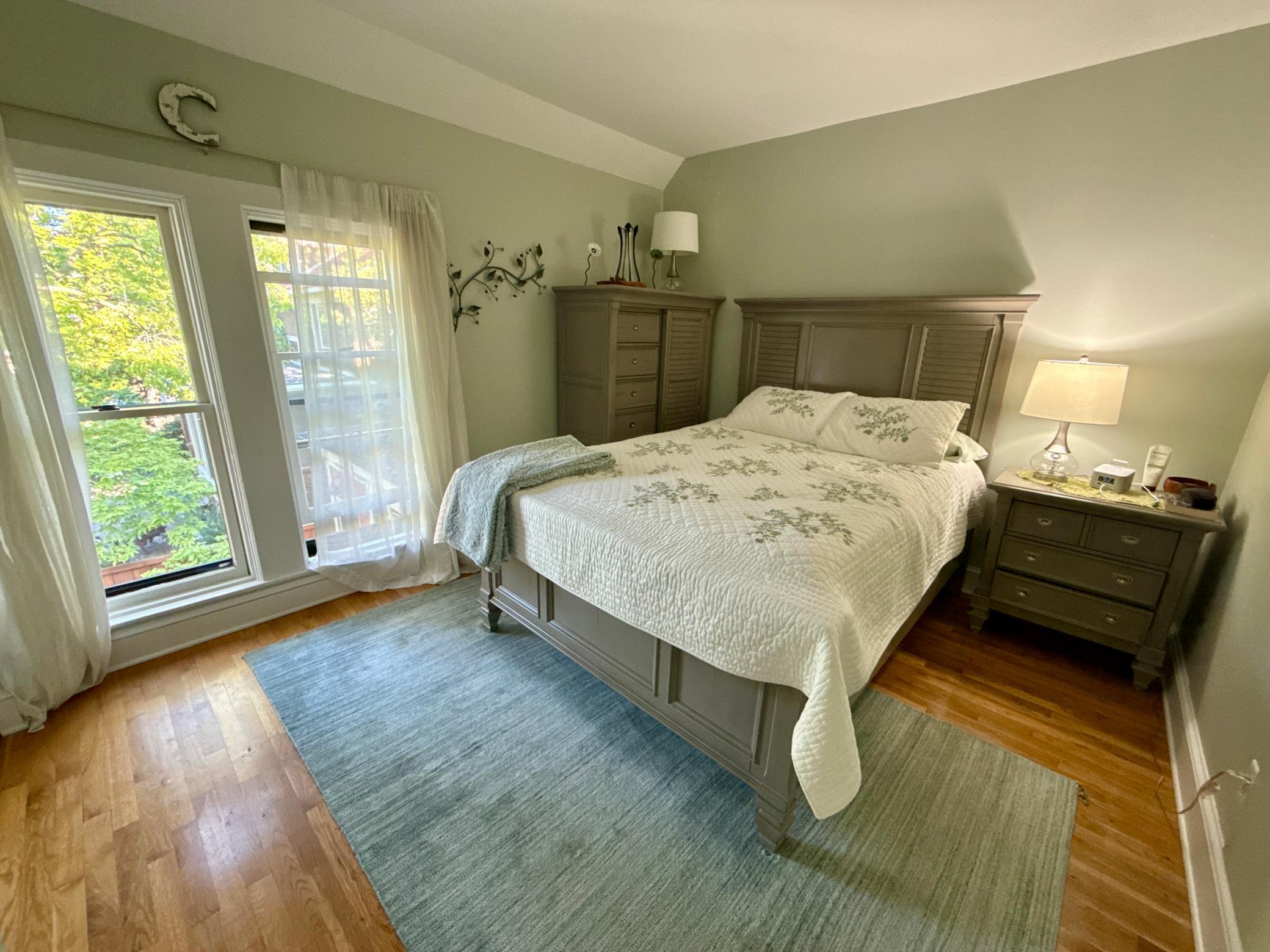View of Residential at 612 5th Street, Minneapolis MN 55414, Minneapolis (8 of 16) - Mike Wilen | Minnesota Team Real Estate
