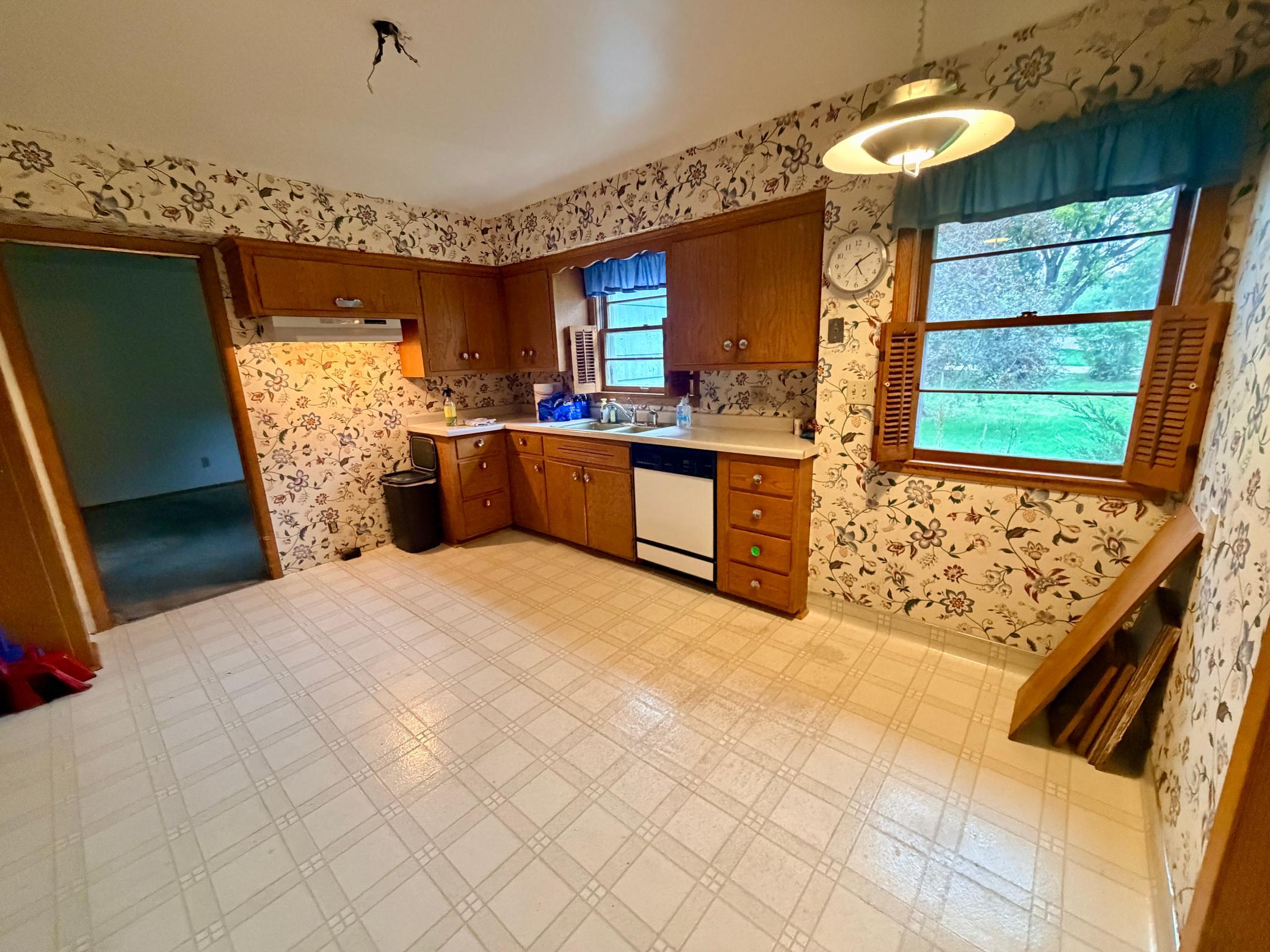 View of Residential at 4713 Virginia Ln, Edina MN 55424, Edina (10 of 25) - Mike Wilen | Minnesota Team Real Estate