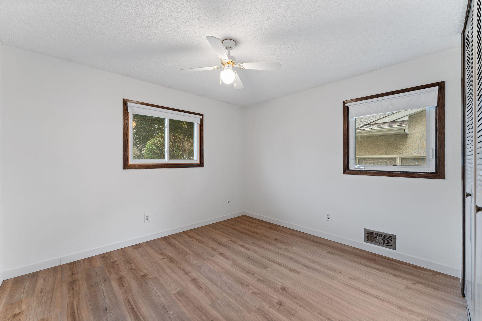 View of Residential Income at 441 Skillman Avenue, Maplewood MN 55117, Maplewood (20 of 30) - Mike Wilen | Minnesota Team Real Estate