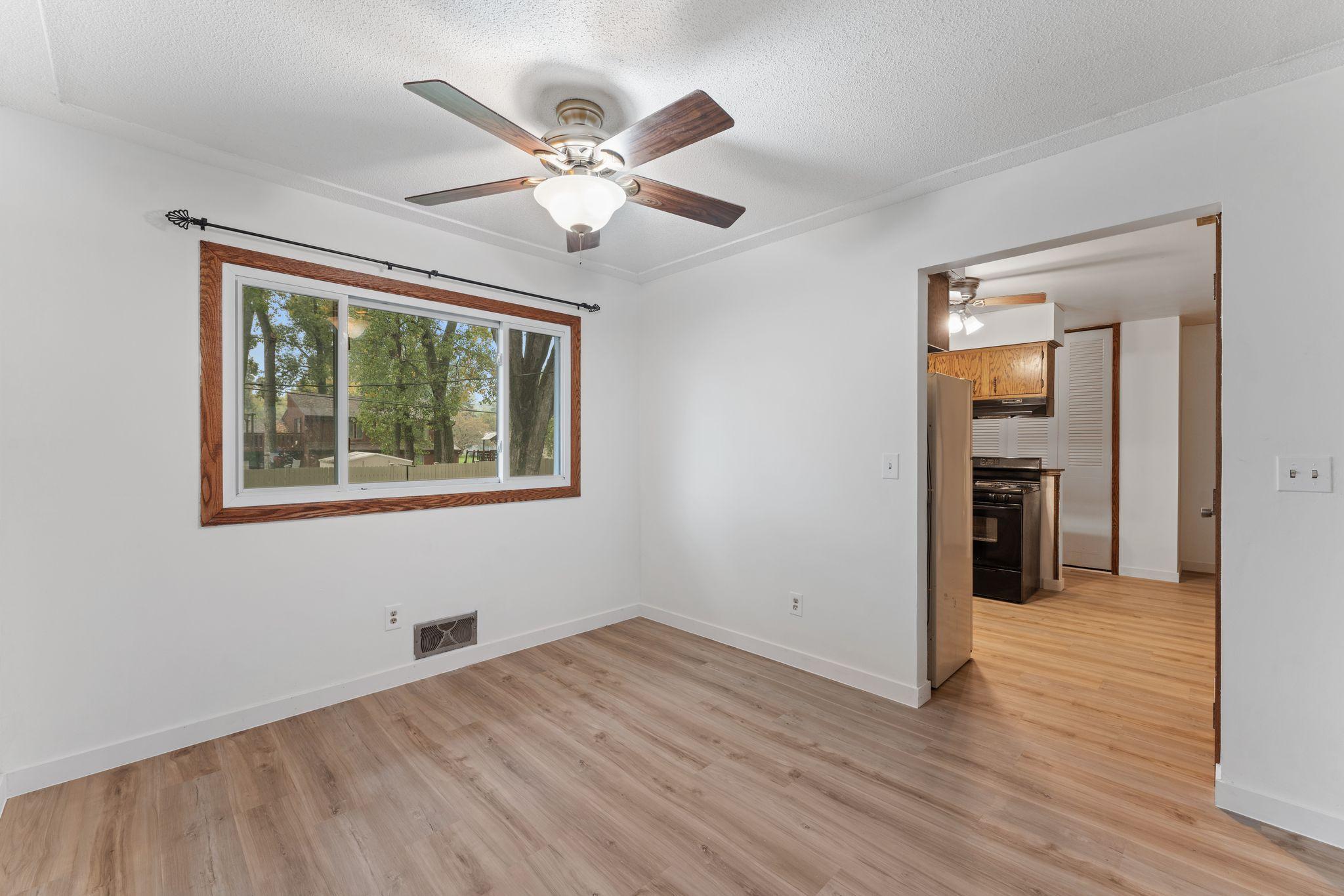 View of Residential Income at 441 Skillman Avenue, Maplewood MN 55117, Maplewood (14 of 30) - Mike Wilen | Minnesota Team Real Estate