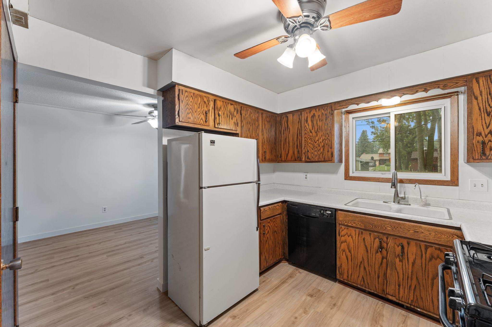 View of Residential Income at 441 Skillman Avenue, Maplewood MN 55117, Maplewood (11 of 30) - Mike Wilen | Minnesota Team Real Estate