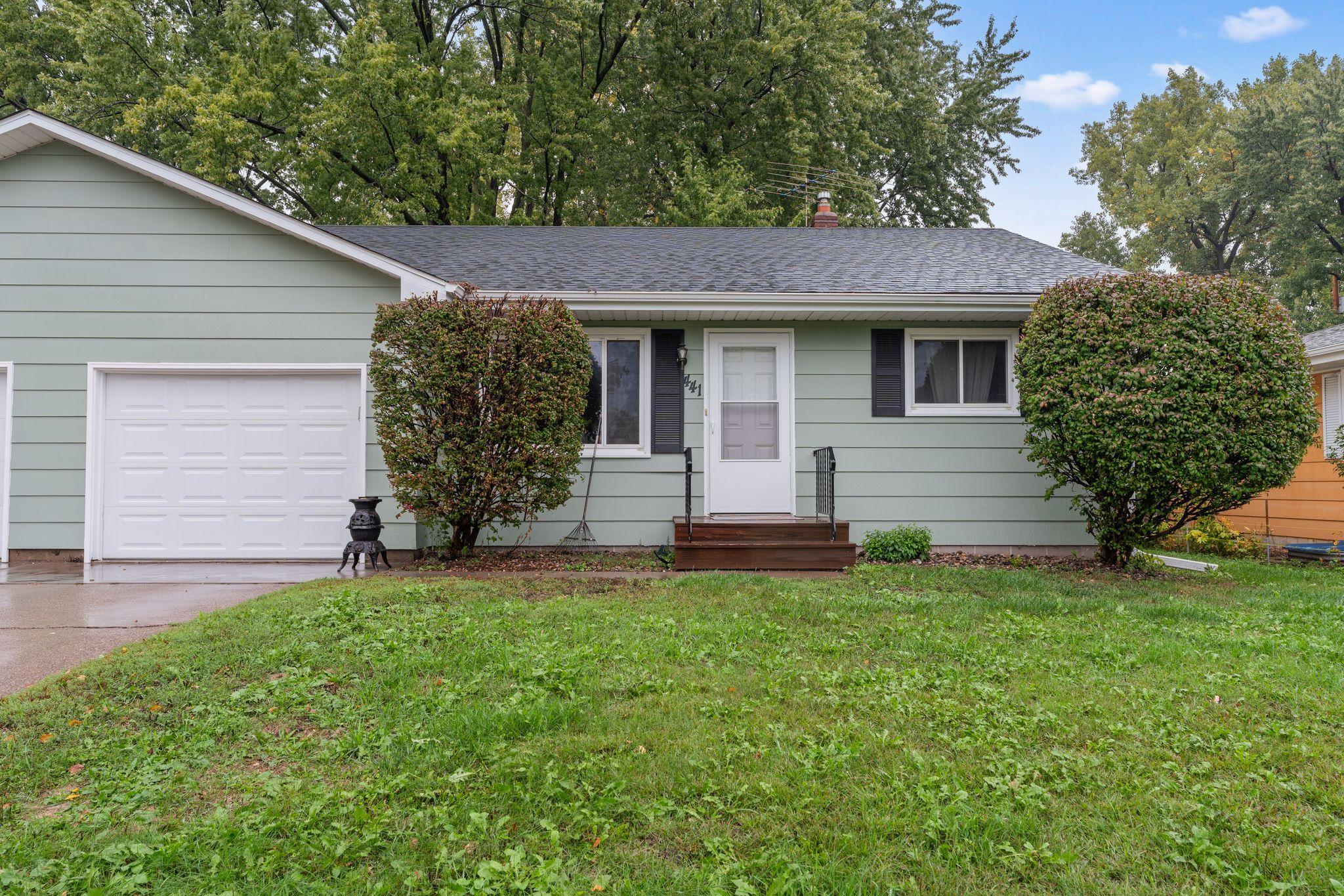 View of Residential Income at 441 Skillman Avenue, Maplewood MN 55117, Maplewood (3 of 30) - Mike Wilen | Minnesota Team Real Estate