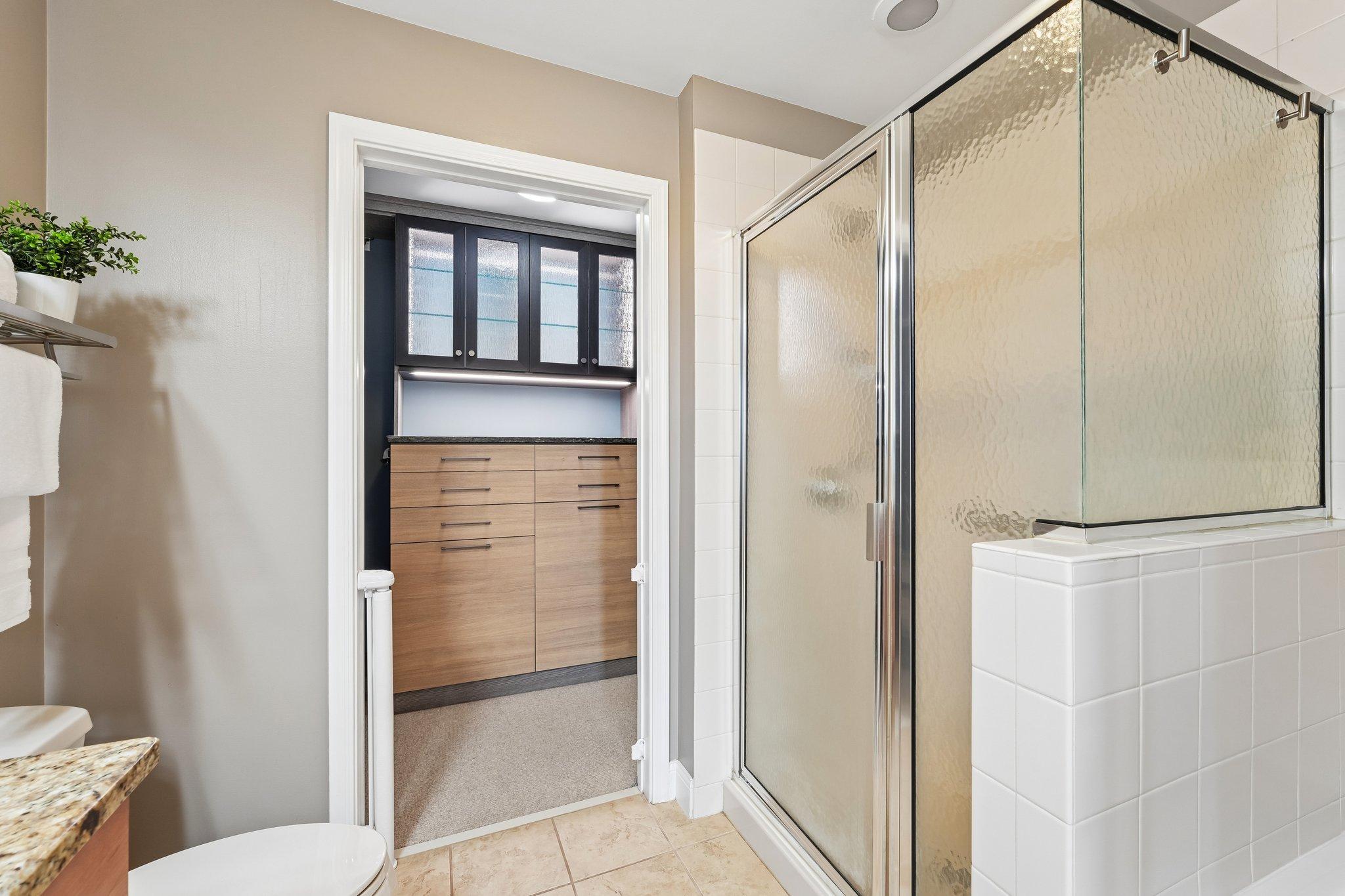 View of Residential at 100 3rd Avenue #504, Minneapolis MN 55401, Minneapolis (29 of 61) - Mike Wilen | Minnesota Team Real Estate