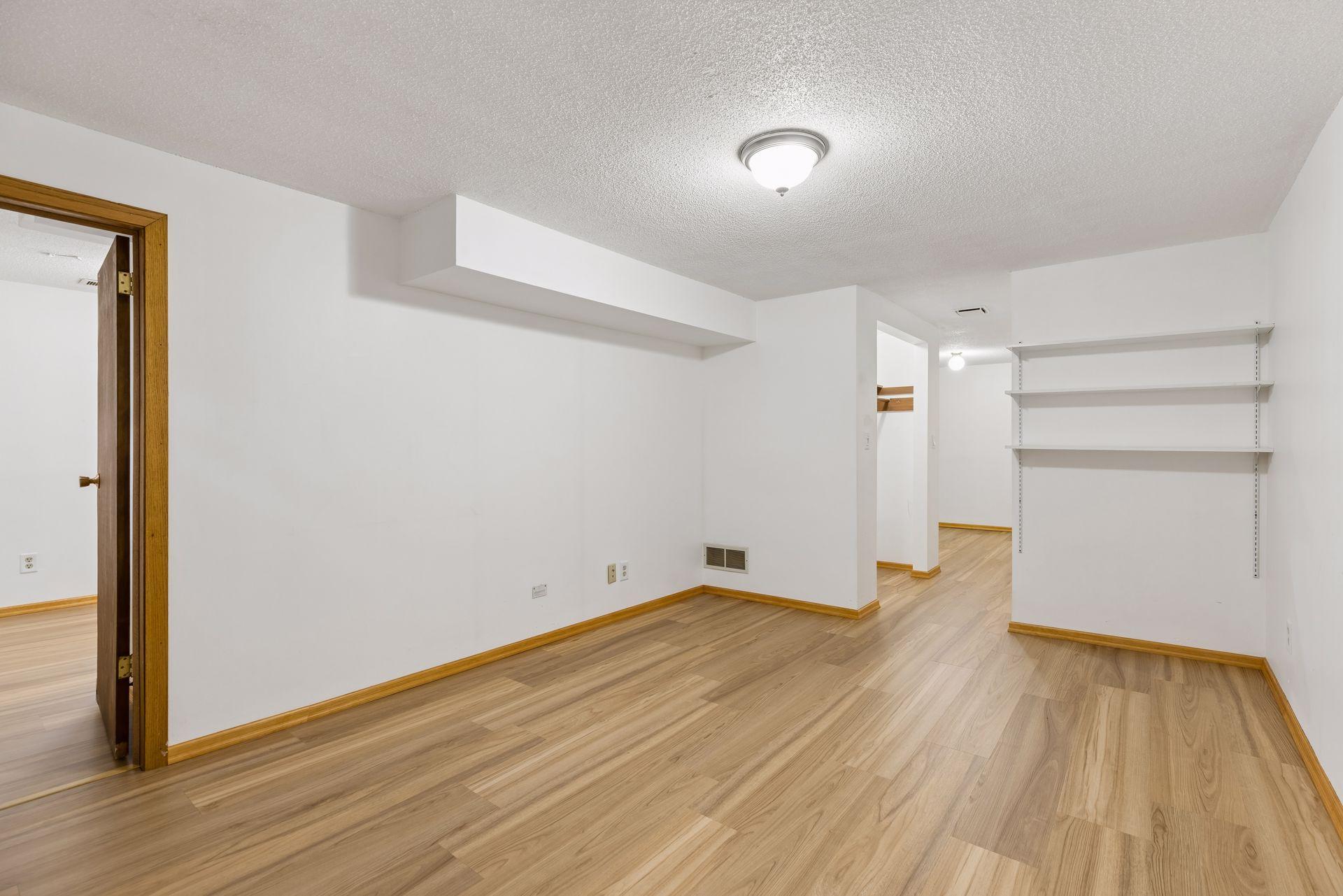 View of Residential at 3225 Florida Avenue, Saint Louis Park MN 55426, Saint Louis Park (23 of 49) - Mike Wilen | Minnesota Team Real Estate