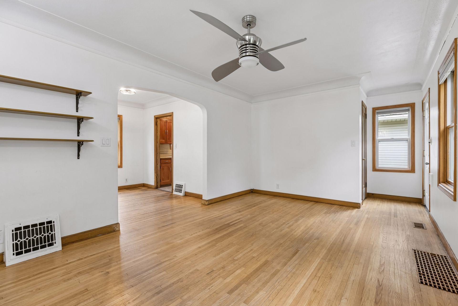 View of Residential at 3225 Florida Avenue, Saint Louis Park MN 55426, Saint Louis Park (6 of 49) - Mike Wilen | Minnesota Team Real Estate