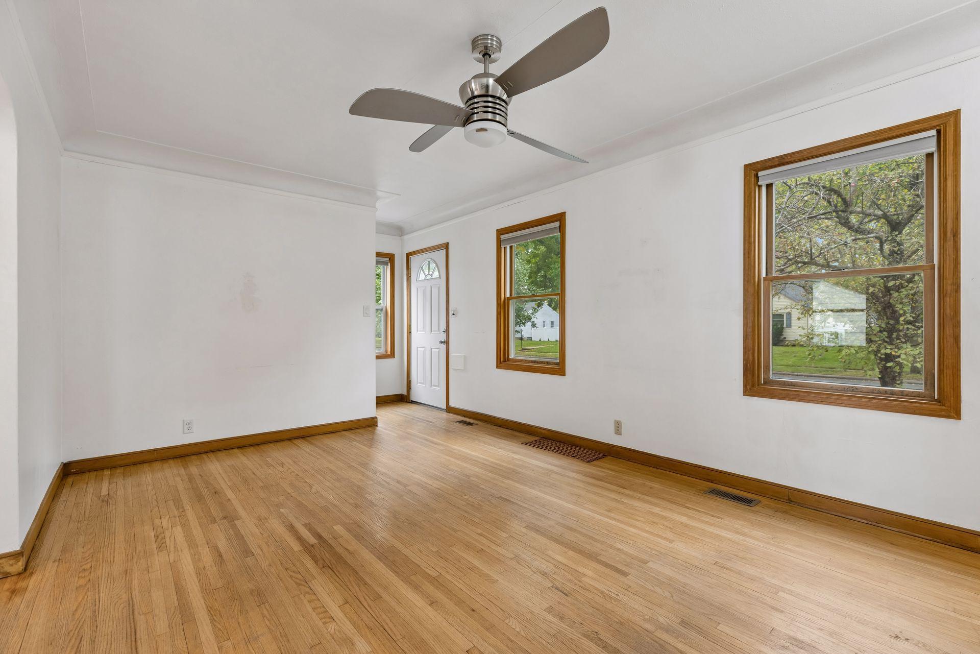 View of Residential at 3225 Florida Avenue, Saint Louis Park MN 55426, Saint Louis Park (4 of 49) - Mike Wilen | Minnesota Team Real Estate