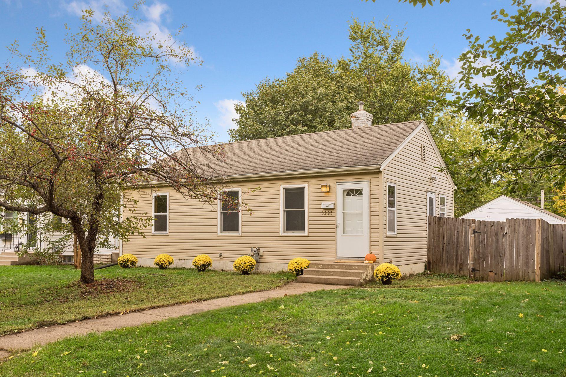 View of Single Family at 3225 Florida Avenue, Saint Louis Park - Mike Wilen | Minnesota Team Real Estate