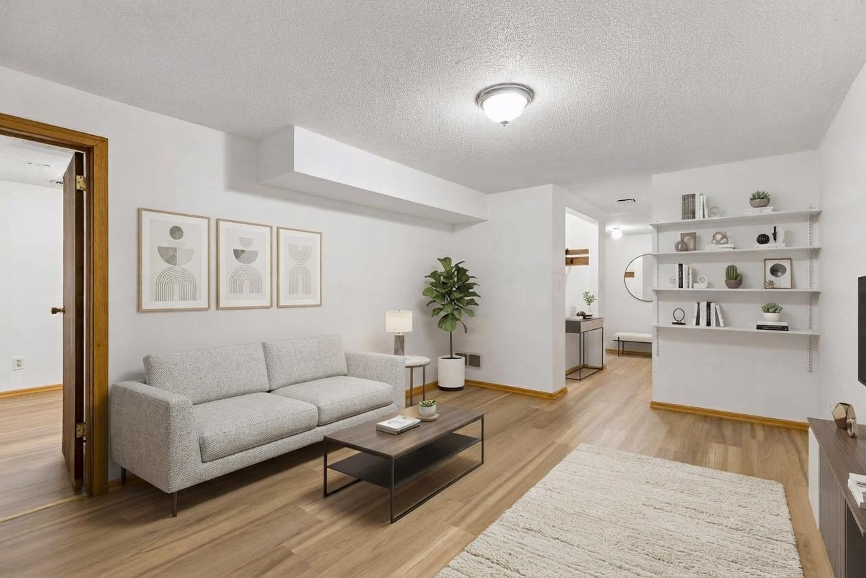 View of Residential at 3225 Florida Avenue, Saint Louis Park MN 55426, Saint Louis Park (24 of 49) - Mike Wilen | Minnesota Team Real Estate