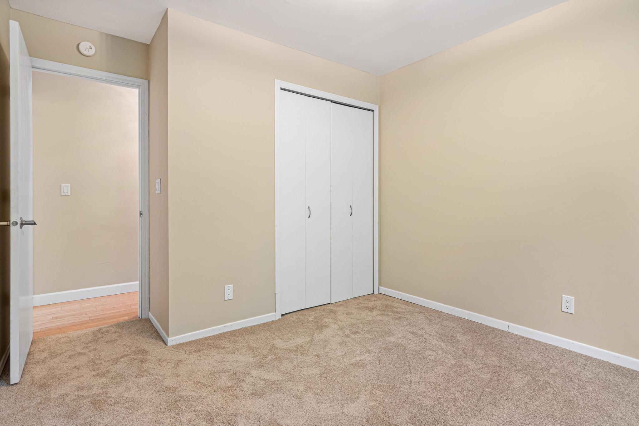 View of Residential at 5229 Balmoral Lane, Bloomington MN 55437, Bloomington (27 of 28) - Mike Wilen | Minnesota Team Real Estate