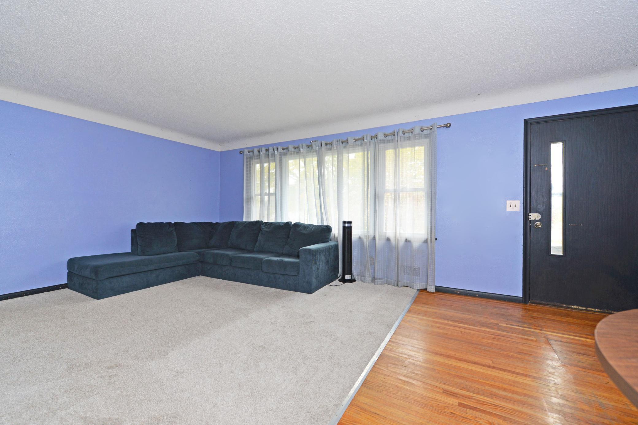 View of Residential at 215 Maple Street, Saint Paul MN 55106, Saint Paul (7 of 29) - Mike Wilen | Minnesota Team Real Estate