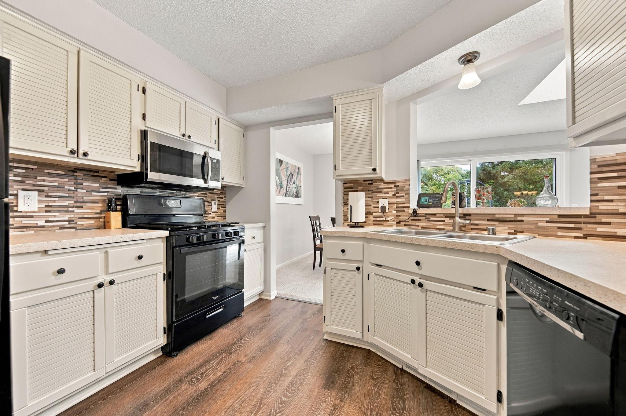 View of Residential at 8827 Norway Street, Coon Rapids MN 55433, Coon Rapids (24 of 33) - Mike Wilen | Minnesota Team Real Estate