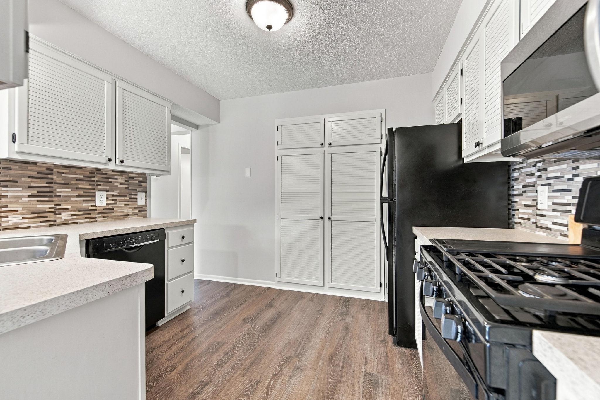 View of Residential at 8827 Norway Street, Coon Rapids MN 55433, Coon Rapids (21 of 33) - Mike Wilen | Minnesota Team Real Estate